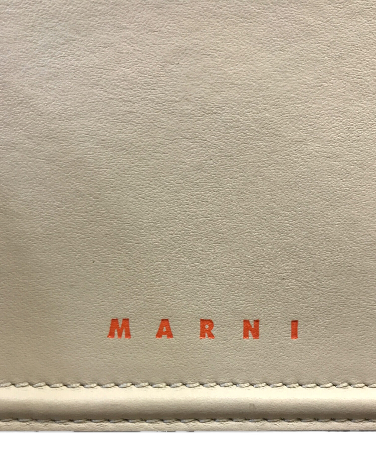 中古・古着通販】MARNI (マルニ) レザーショルダーバッグ ホワイト