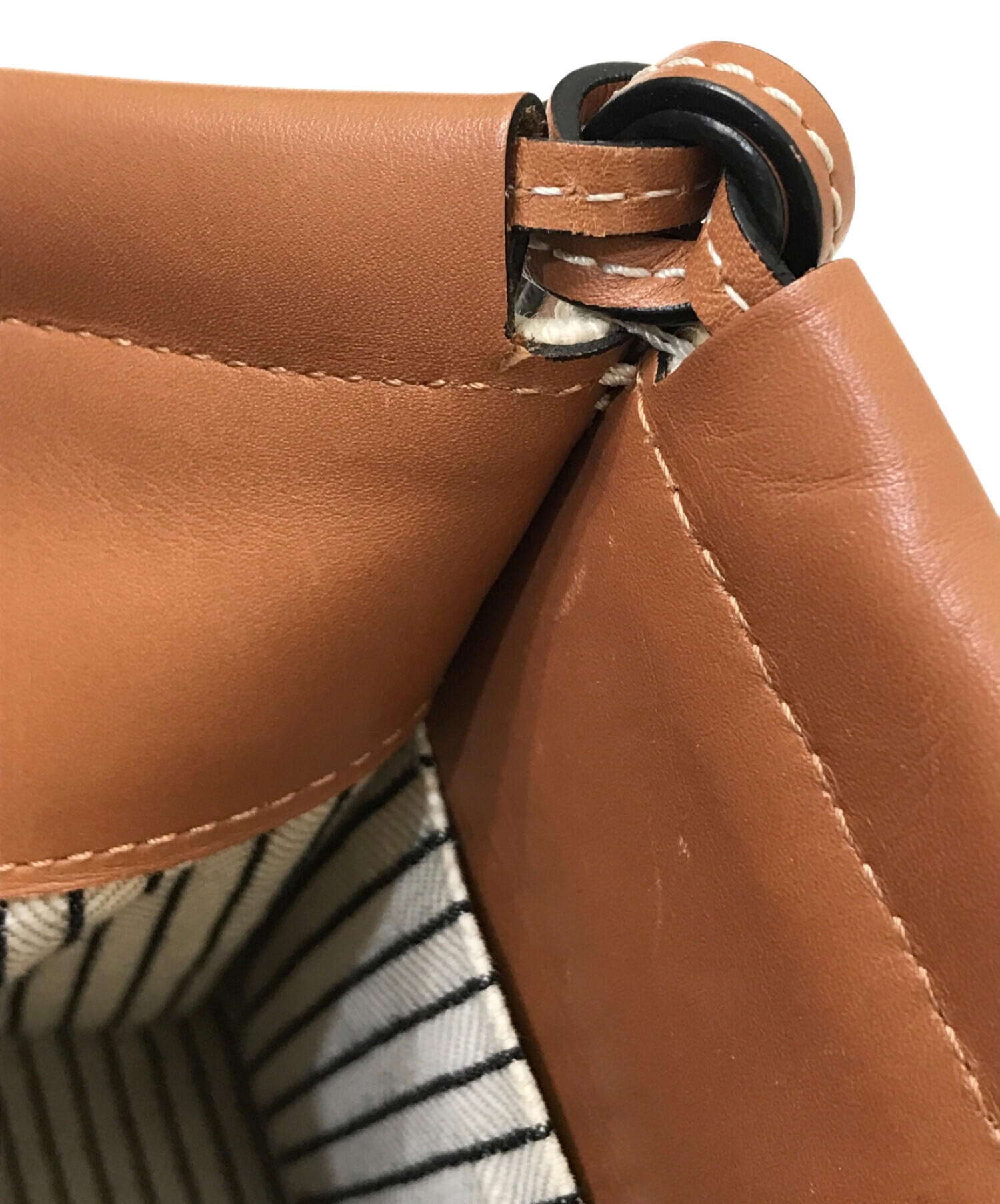 中古・古着通販】LOEWE (ロエベ) クッショントートスモールバッグ