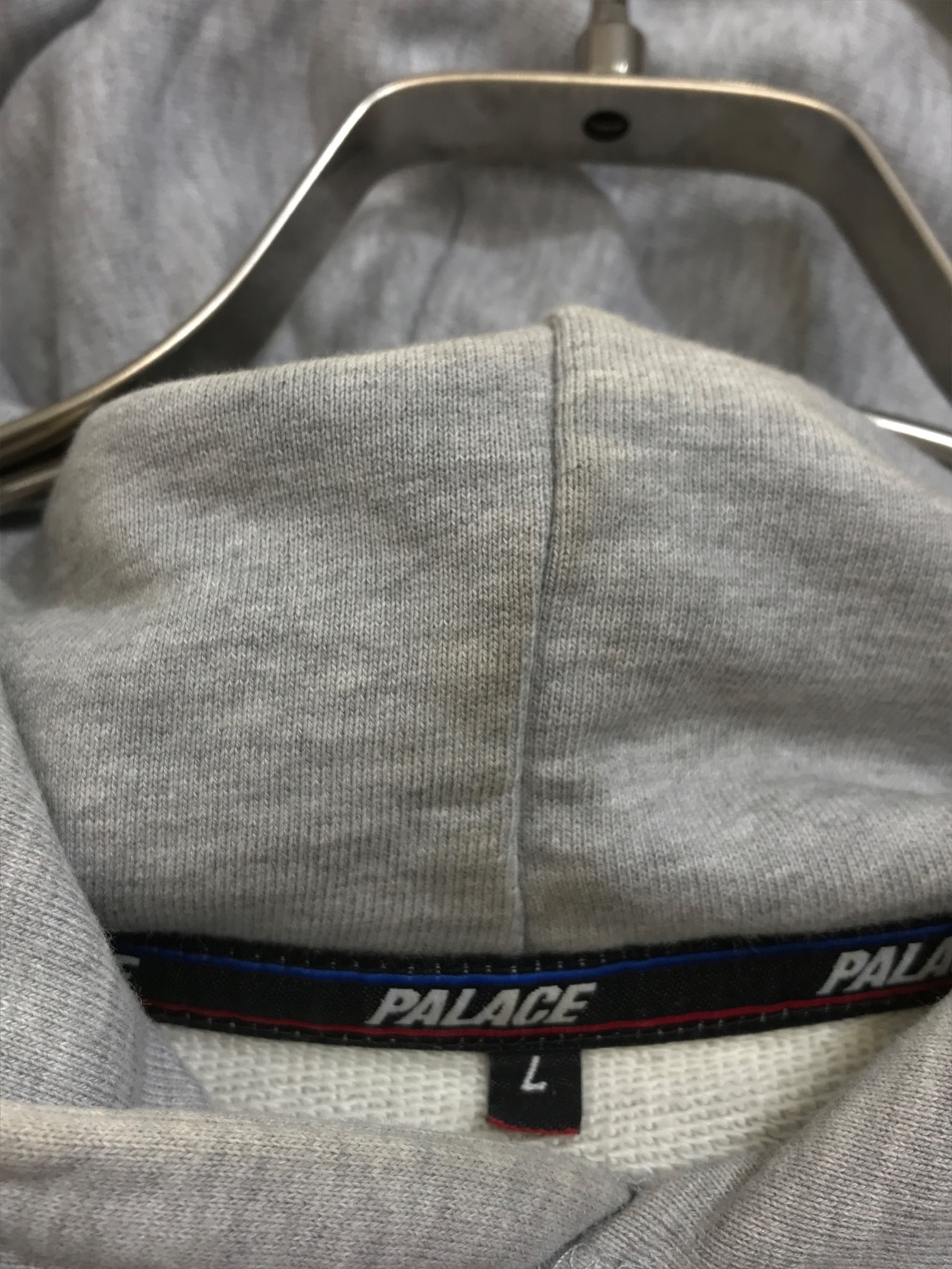 中古・古着通販】PALACE (パレス) BASICALLY A HOOD グレー サイズ:L