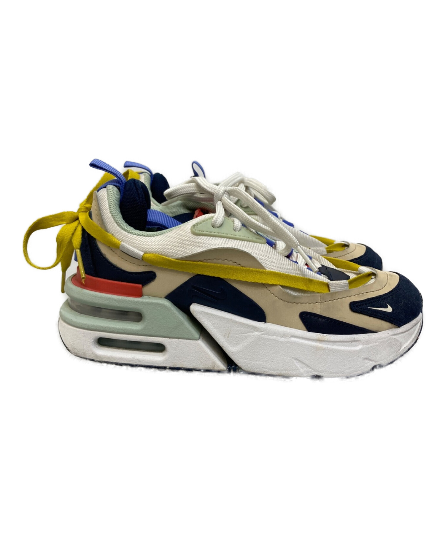 中古・古着通販】NIKE (ナイキ) NIKE WMNS AIR MAX FURYOSA ホワイト