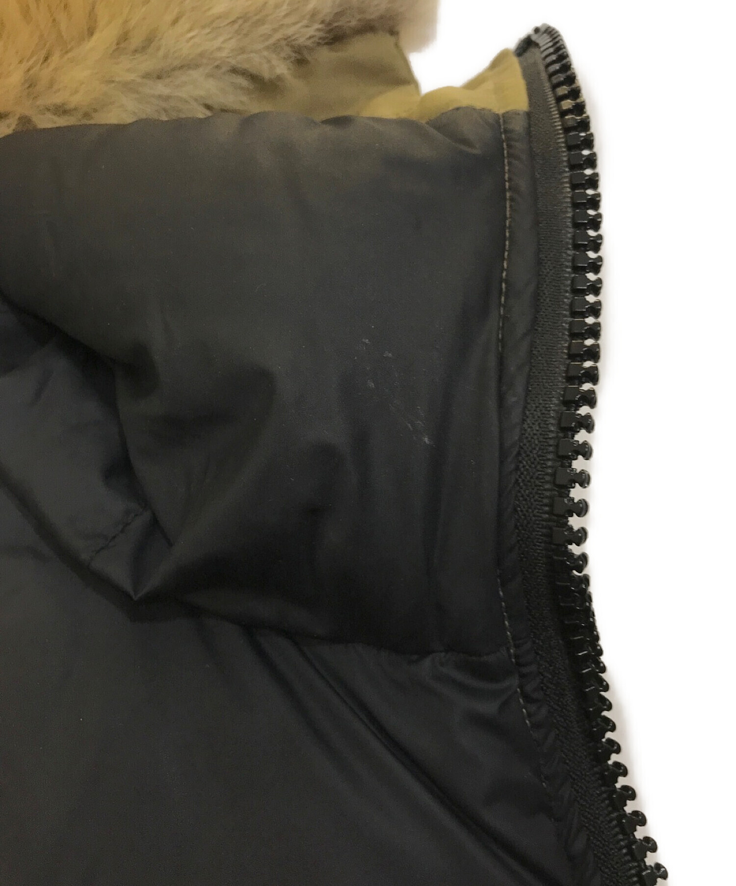 CANADA GOOSE (カナダグース) AMERICAN RAG CIE (アメリカンラグシー) 別注Chateau Parka シャトーパーカー  グリーン サイズ:L