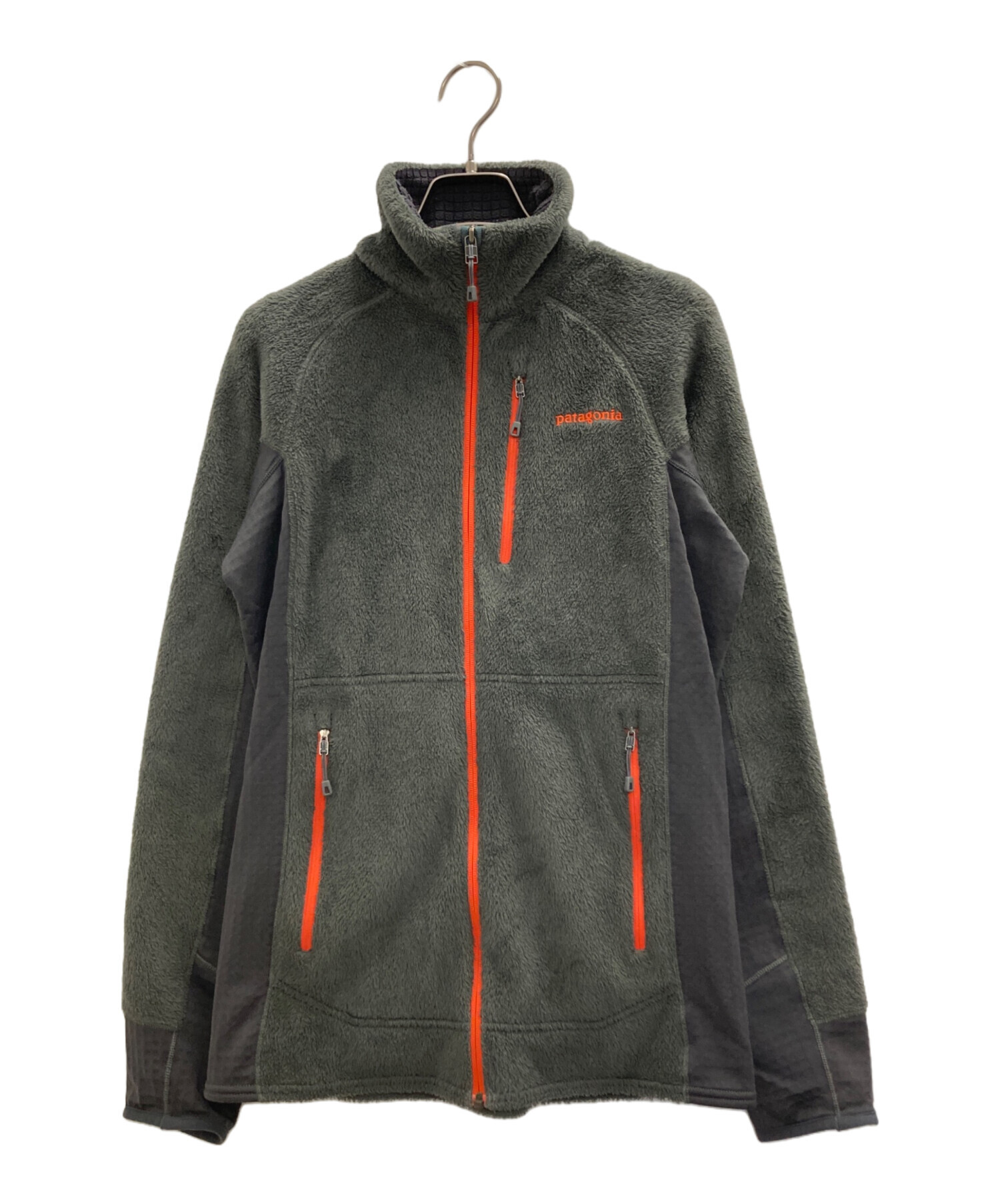 中古・古着通販】Patagonia (パタゴニア) R2ジャケット グレー サイズ:S｜ブランド・古着通販 トレファク公式【TREFAC  FASHION】スマホサイト