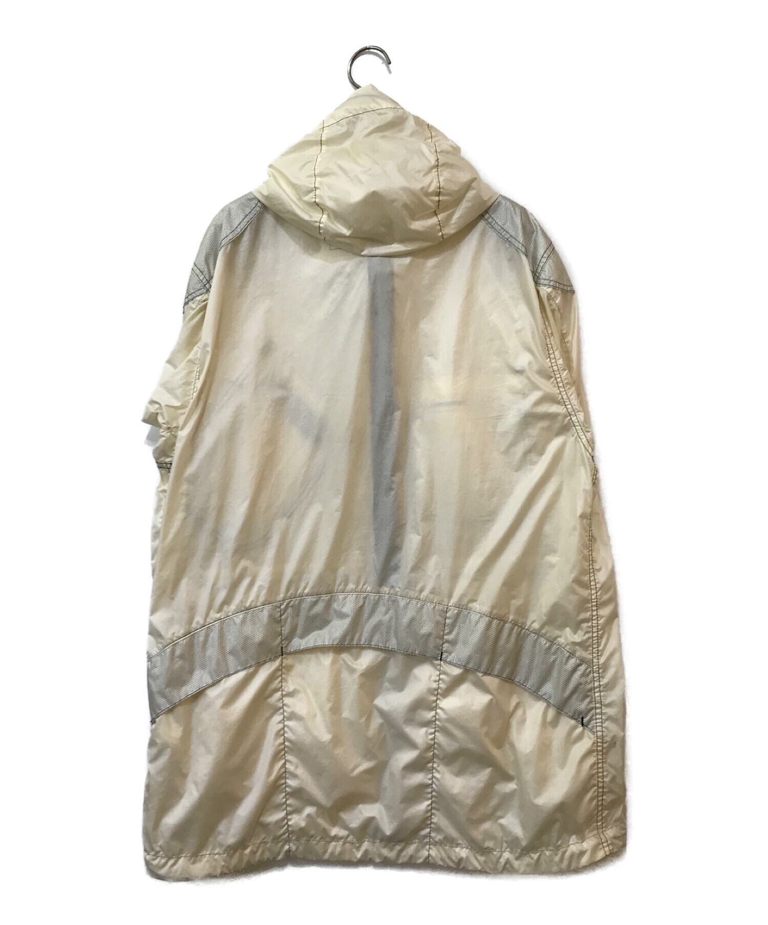 中古・古着通販】Barbour×and wander (バブアー×アンドワンダー) SHINY WIND HOODIE ベージュ  サイズ:3｜ブランド・古着通販 トレファク公式【TREFAC FASHION】スマホサイト