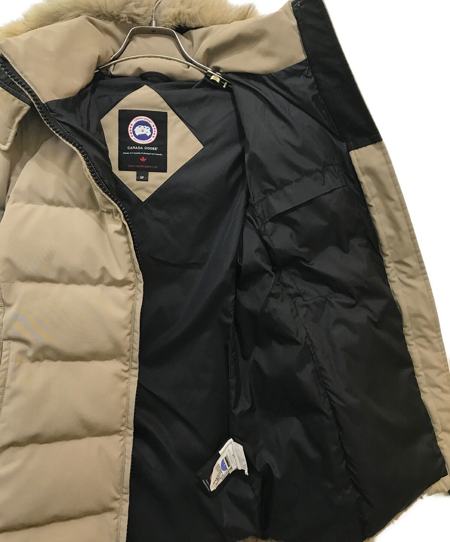 中古・古着通販】CANADA GOOSE (カナダグース) BELLEVILLE PARKA ベージュ サイズ:S｜ブランド・古着通販  トレファク公式【TREFAC FASHION】スマホサイト