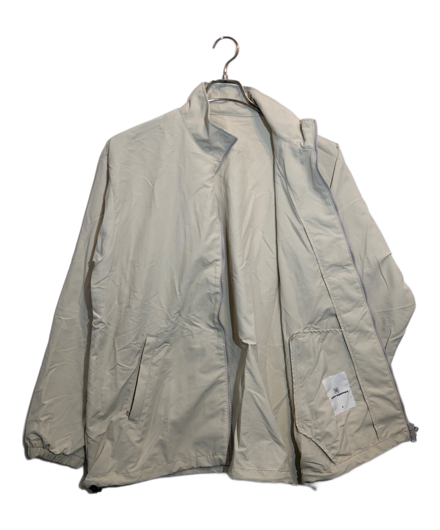 【中古・古着通販】uniform experiment (ユニフォームエクスペリメント) SUPPLEX STAND COLLAR  JACKET/スタンドカラージャケット ベージュ サイズ:3｜ブランド・古着通販 トレファク公式【TREFAC FASHION】スマホサイト