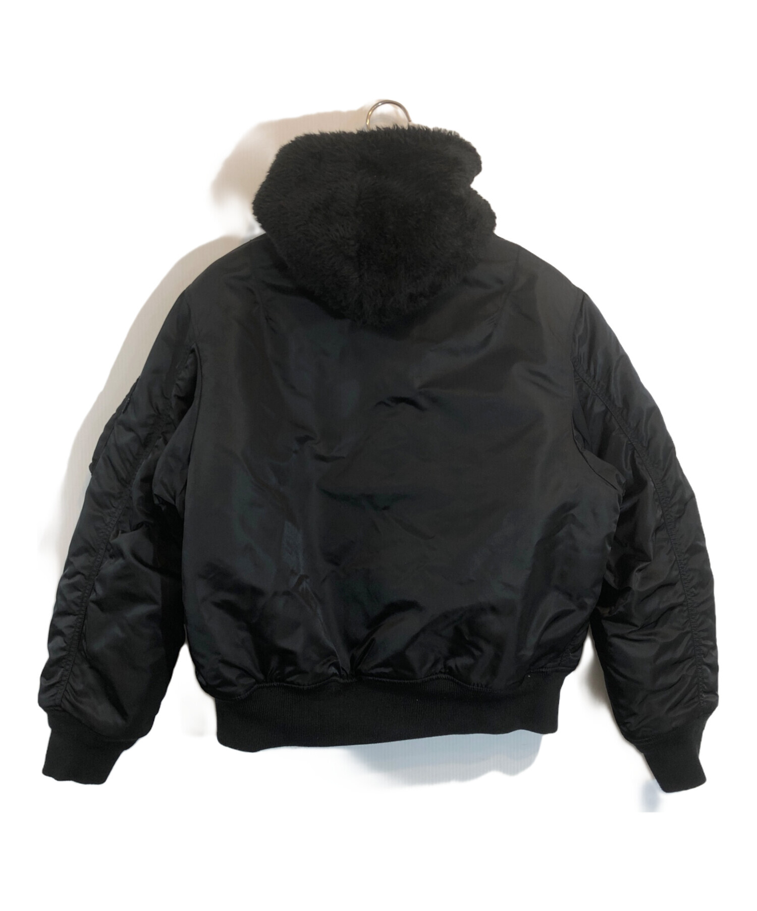 中古・古着通販】SUPREME (シュプリーム) フェイクファー リバーシブル MA1 ブラック サイズ:SIZE M｜ブランド・古着通販  トレファク公式【TREFAC FASHION】スマホサイト