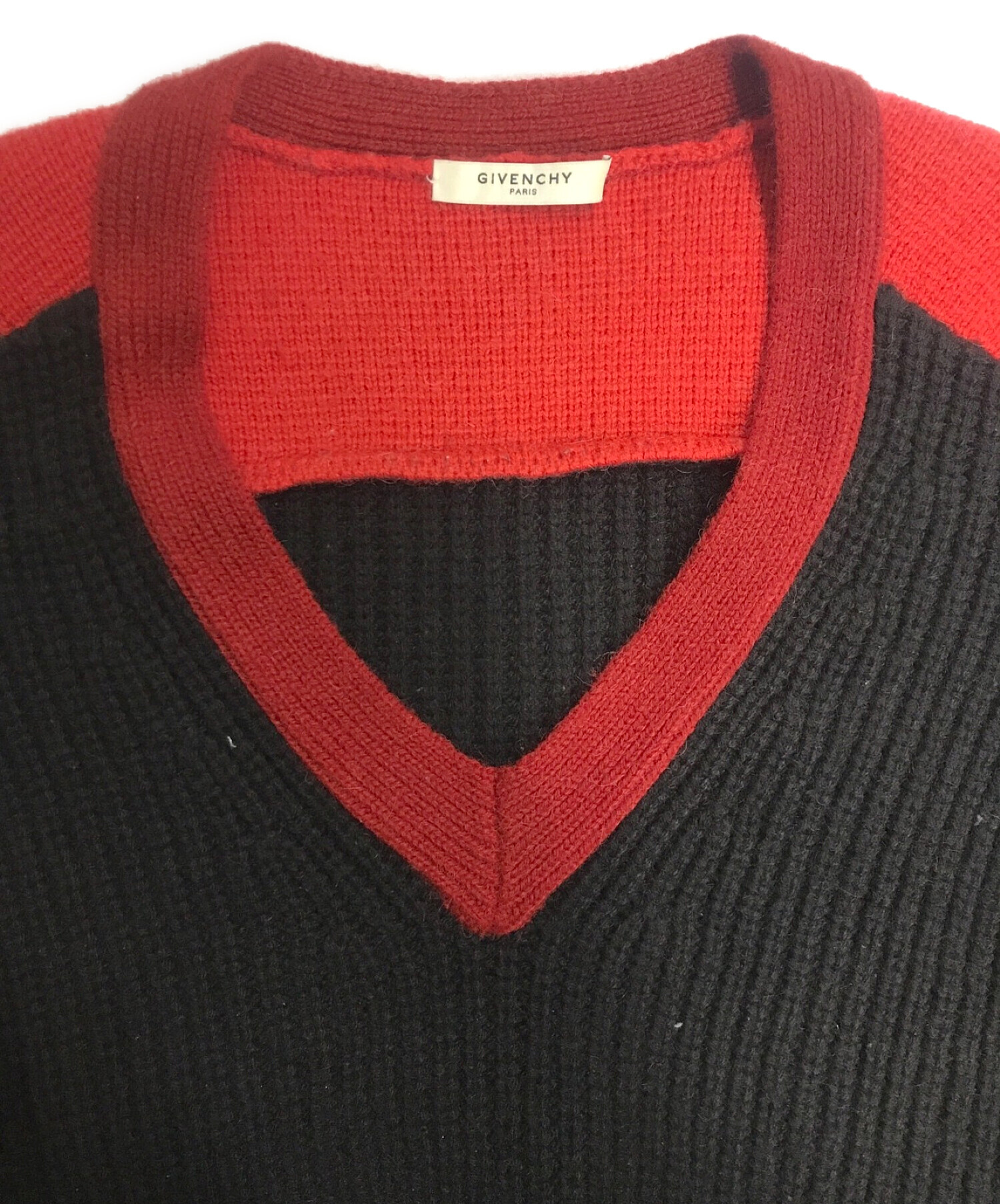 中古・古着通販】GIVENCHY (ジバンシィ) Vネックローゲージニット