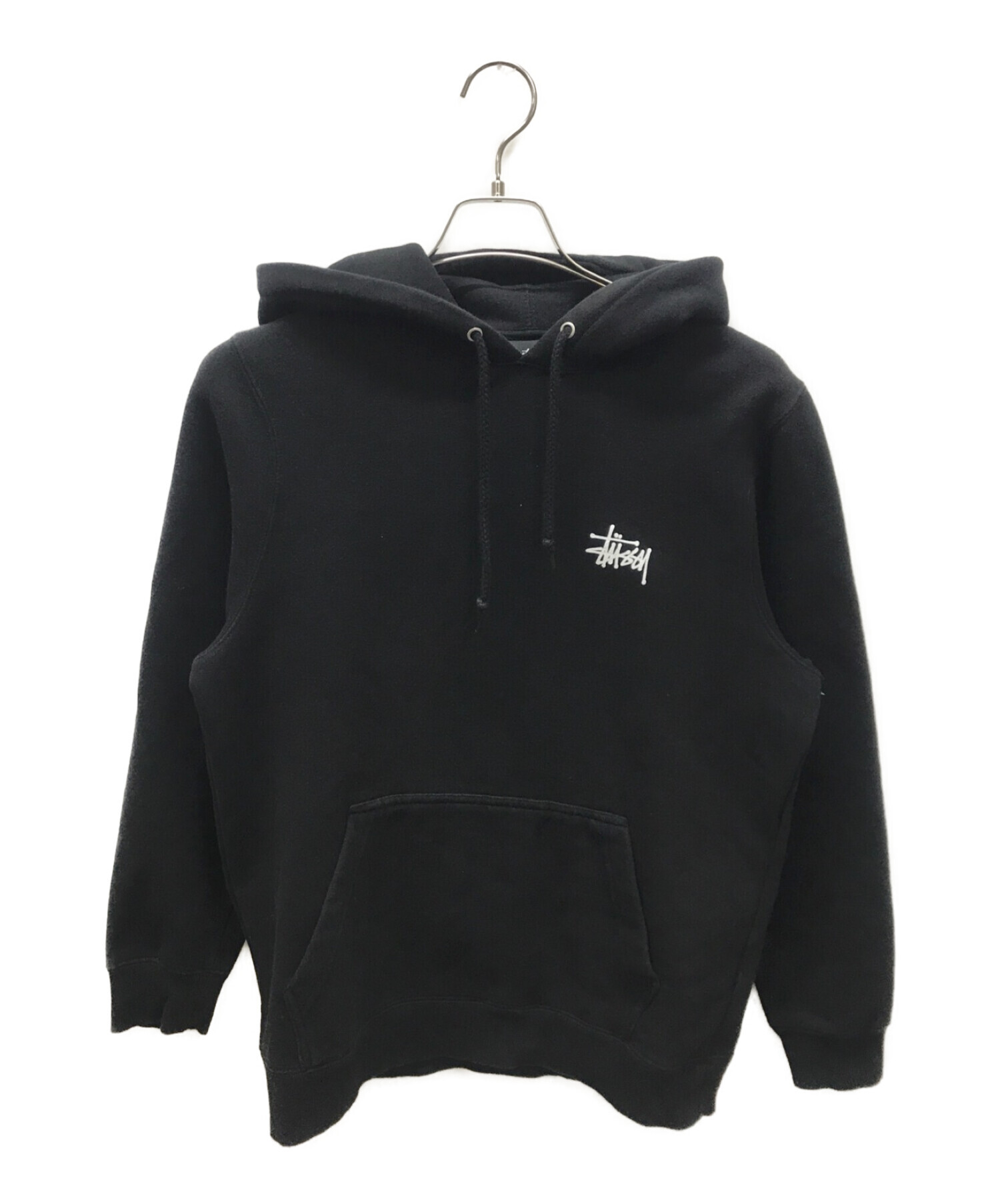 stussy (ステューシー) ロゴプリントプルオーバーパーカー ブラック サイズ:S