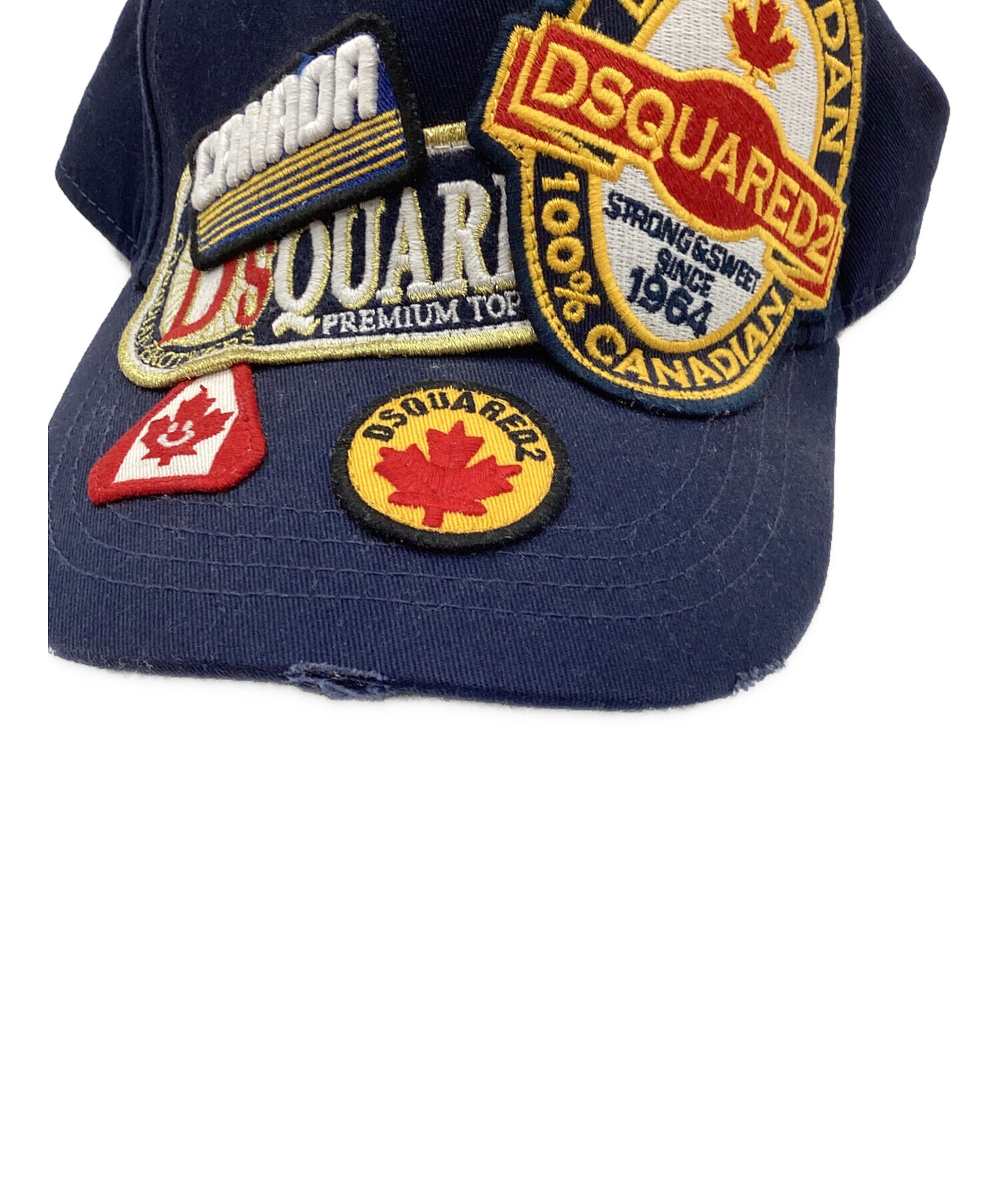 DSQUARED2 (ディースクエアード) BADGESキャップ ネイビー