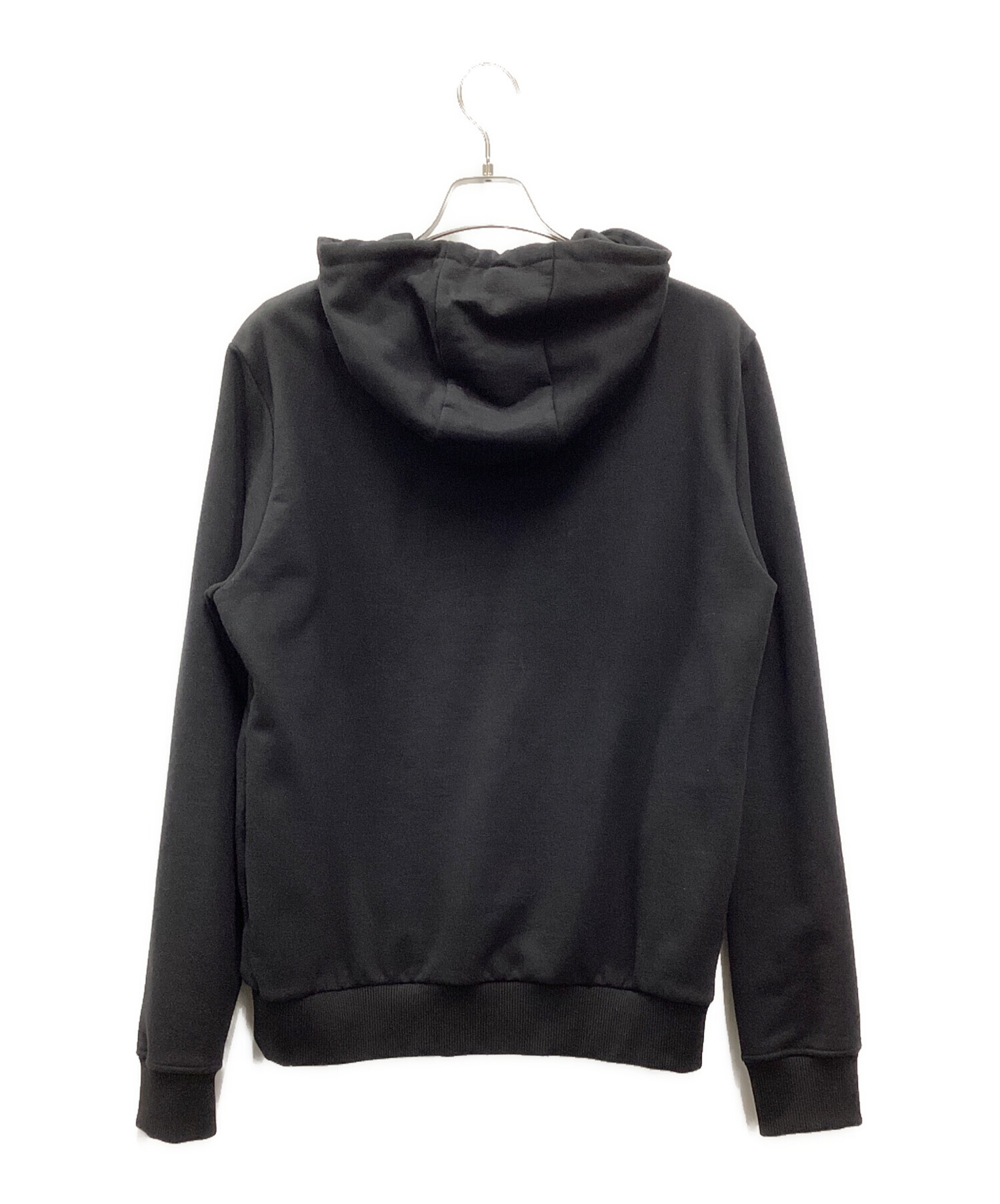 中古・古着通販】FENDI (フェンディ) ARTIST ALLOVER HOODIE ブラック サイズ:S｜ブランド・古着通販  トレファク公式【TREFAC FASHION】スマホサイト