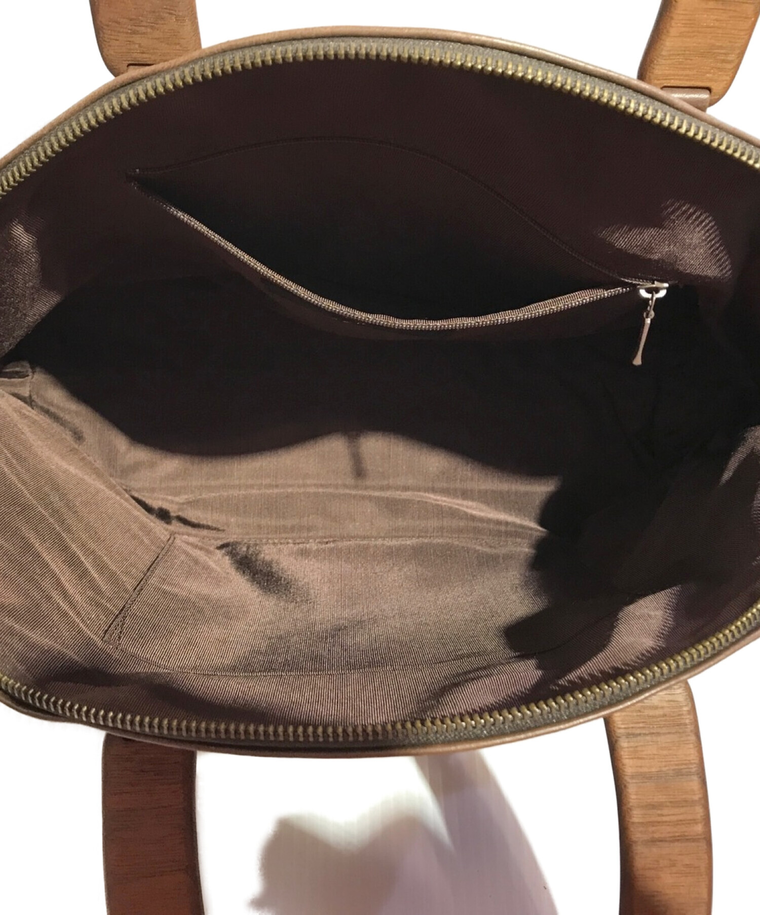 メイSHOP【美品・保存袋付き】ヨーガンレール　 木製ハンドル　レザーハンドバッグ　編み紐
