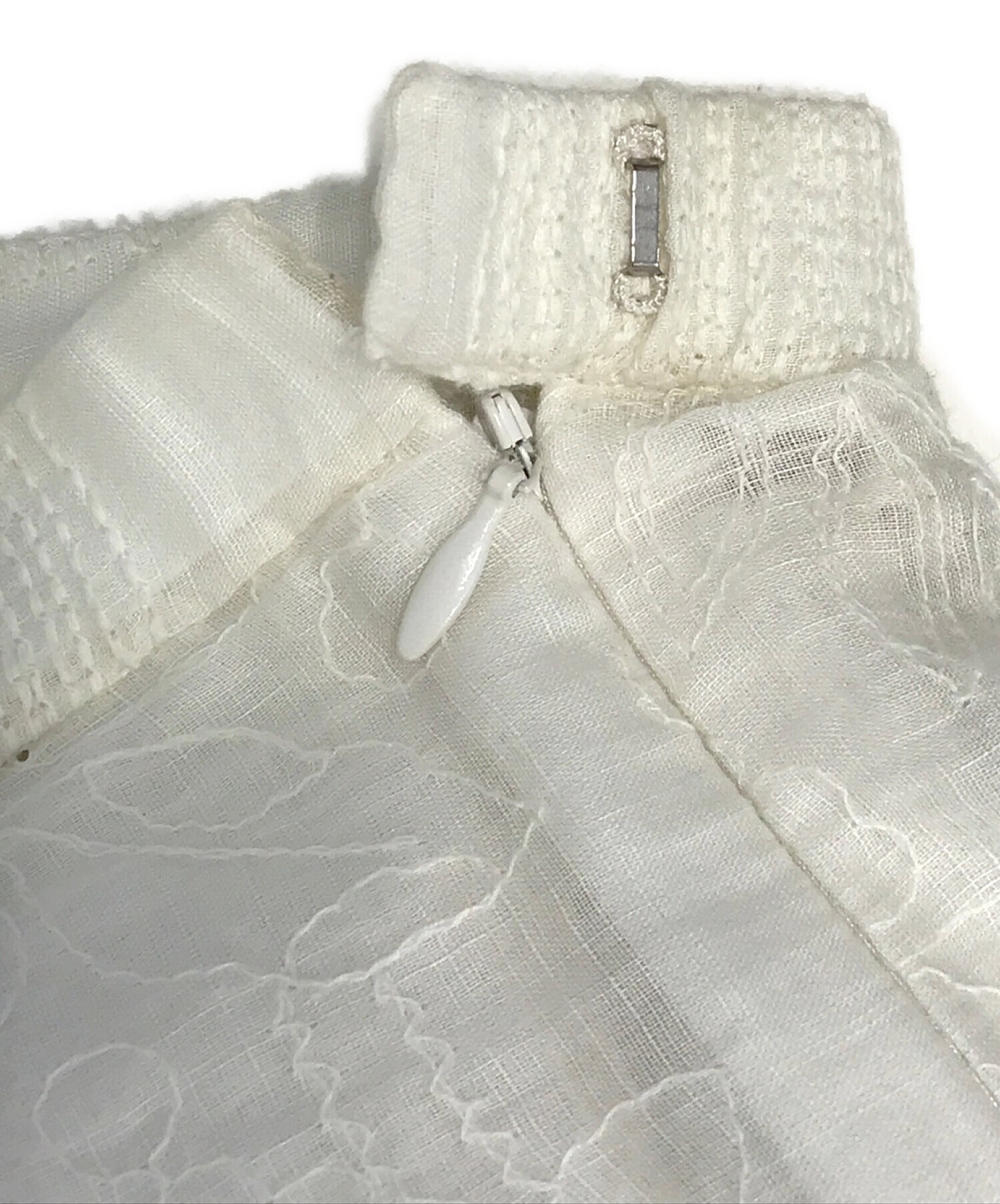 HEART ISSEY MIYAKE (ハート イッセイ ミヤケ) 刺繍スカート ホワイト サイズ:2