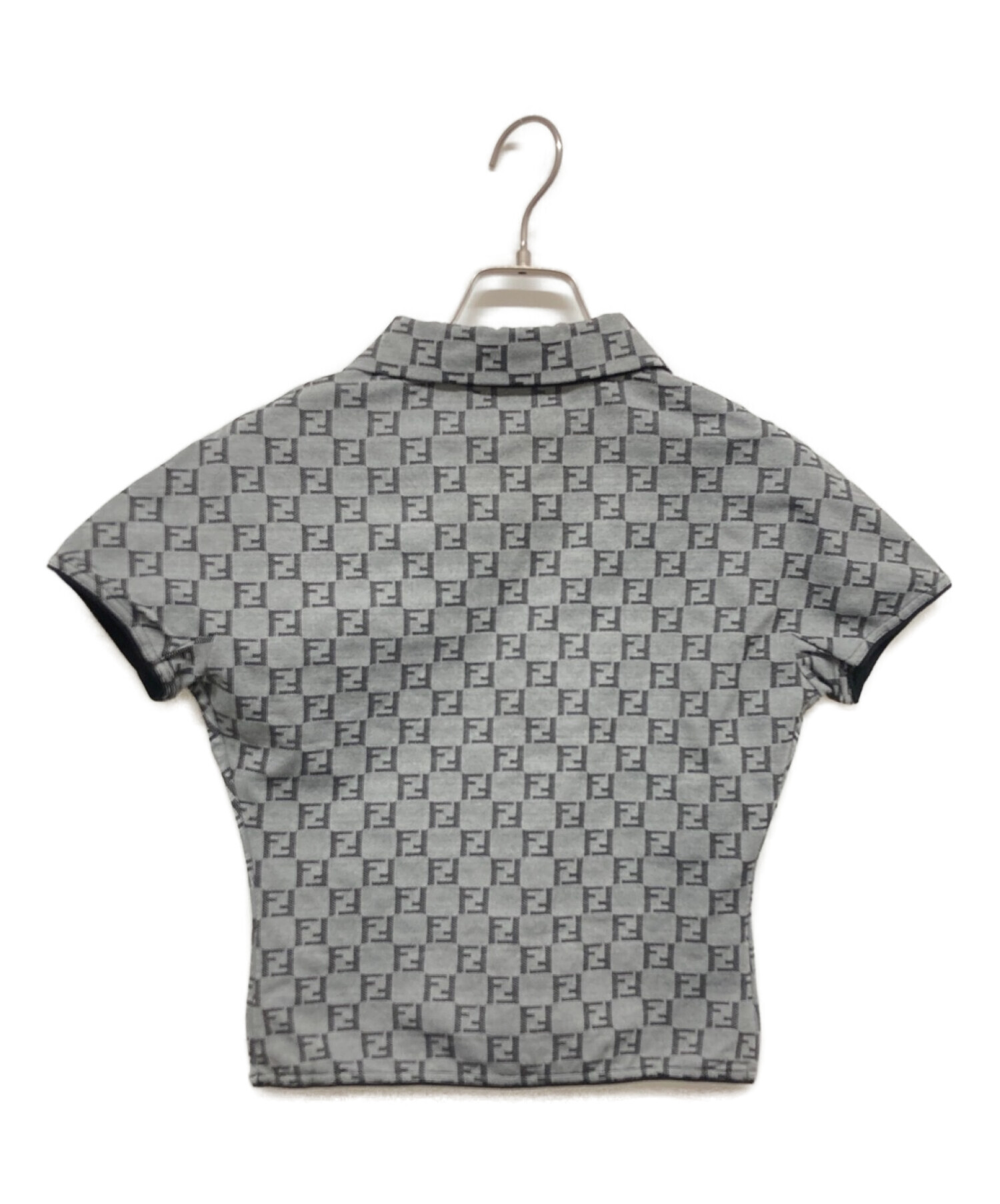 FENDI (フェンディ) ズッカ柄ジャージーVネックポロシャツ グレー サイズ:40 未使用品