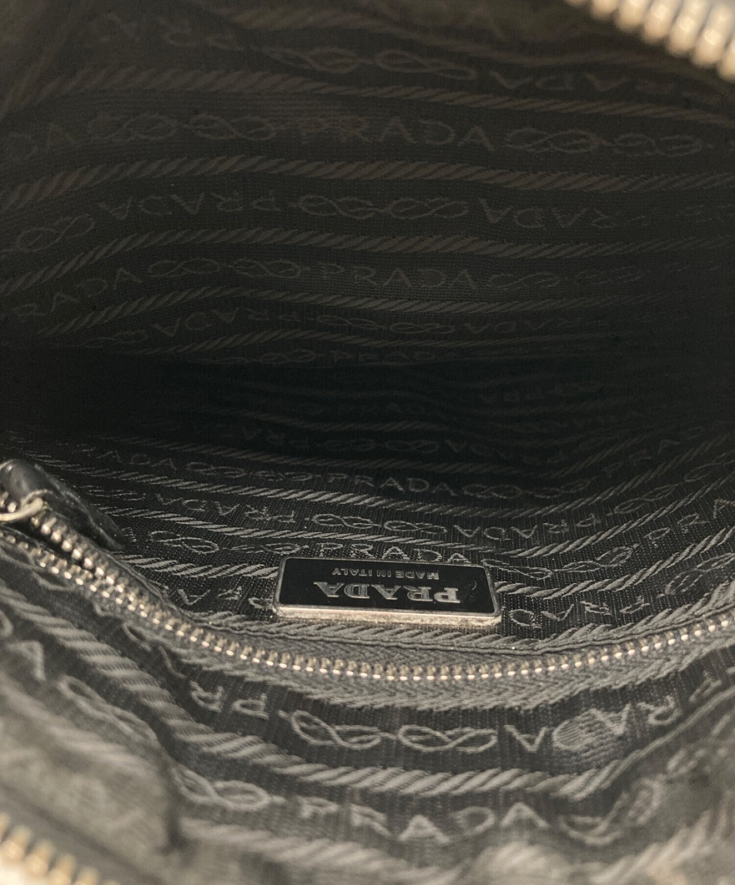 中古・古着通販】PRADA (プラダ) ロゴプレートショルダーバッグ