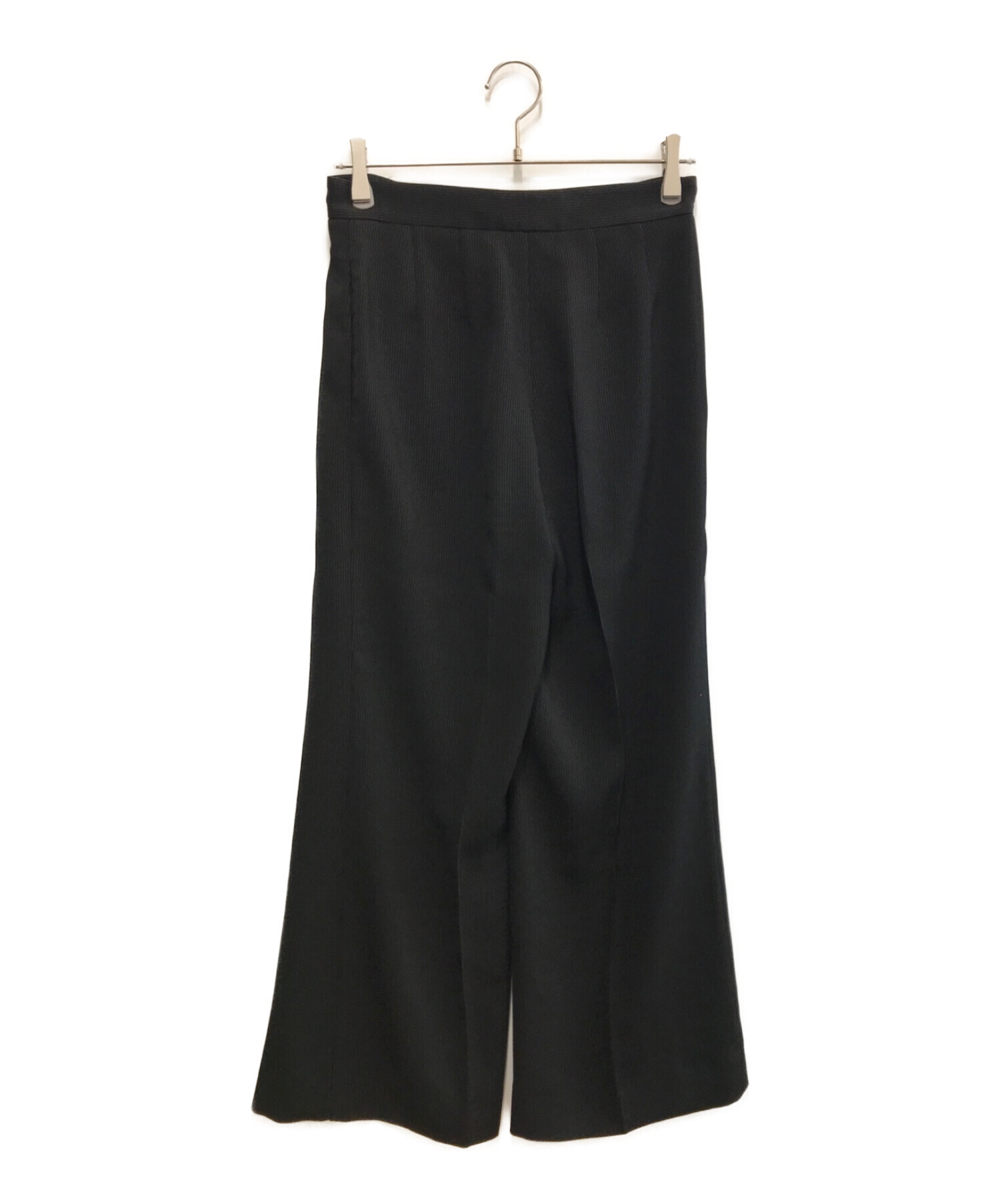 人気定番低価マックスマーラ　スカート　ブラック　黒　40サイズ ひざ丈スカート
