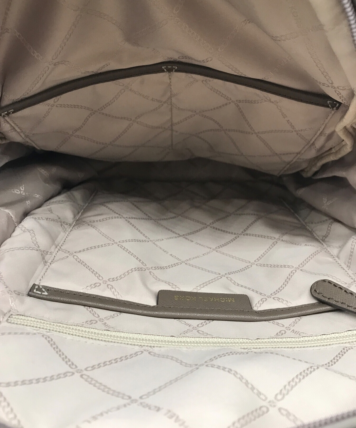 中古・古着通販】MICHAEL KORS (マイケルコース) リュック ブラウン 