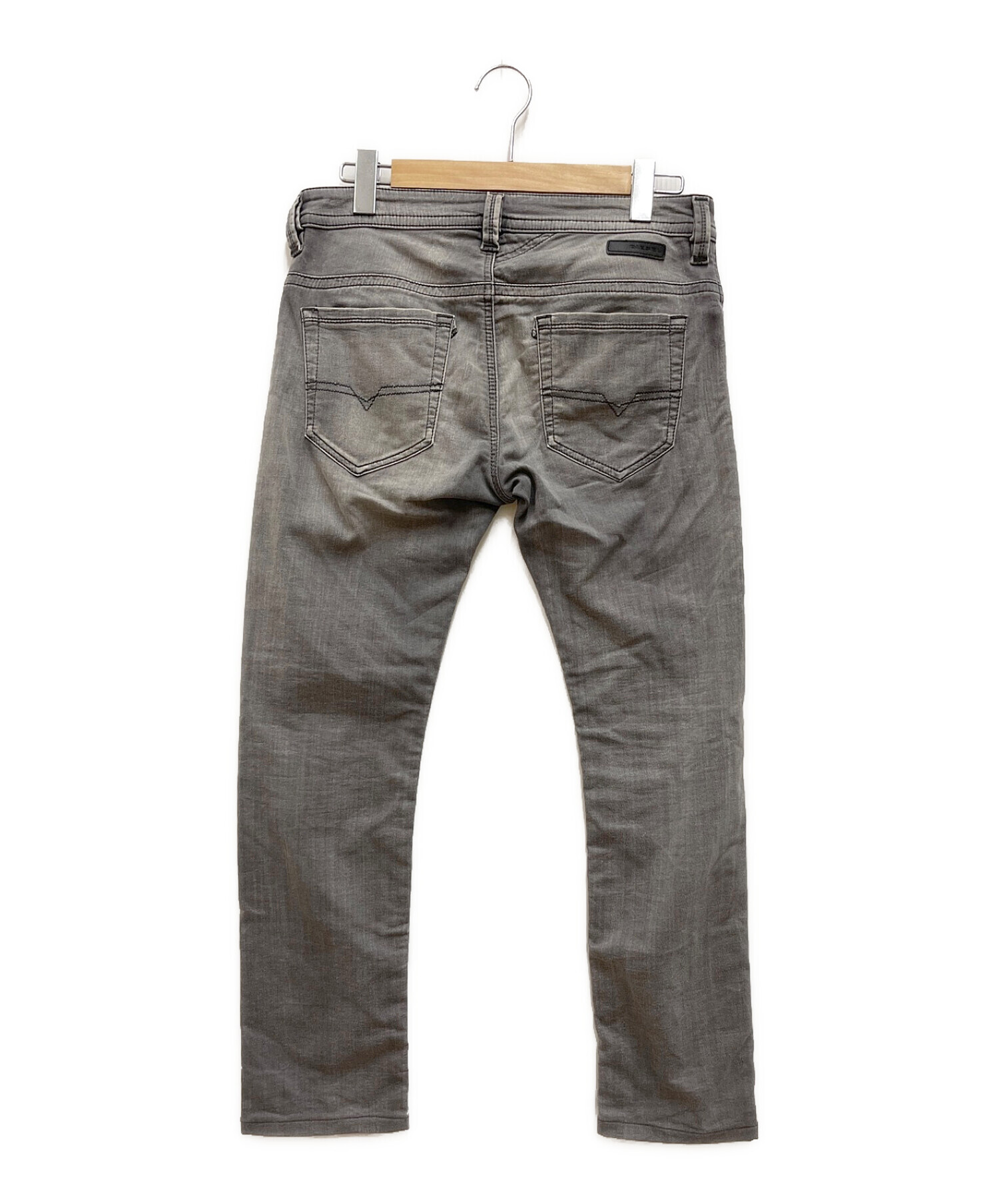 中古・古着通販】DIESEL (ディーゼル) KROOLEY JOGG JEANS グレー サイズ:28｜ブランド・古着通販  トレファク公式【TREFAC FASHION】スマホサイト