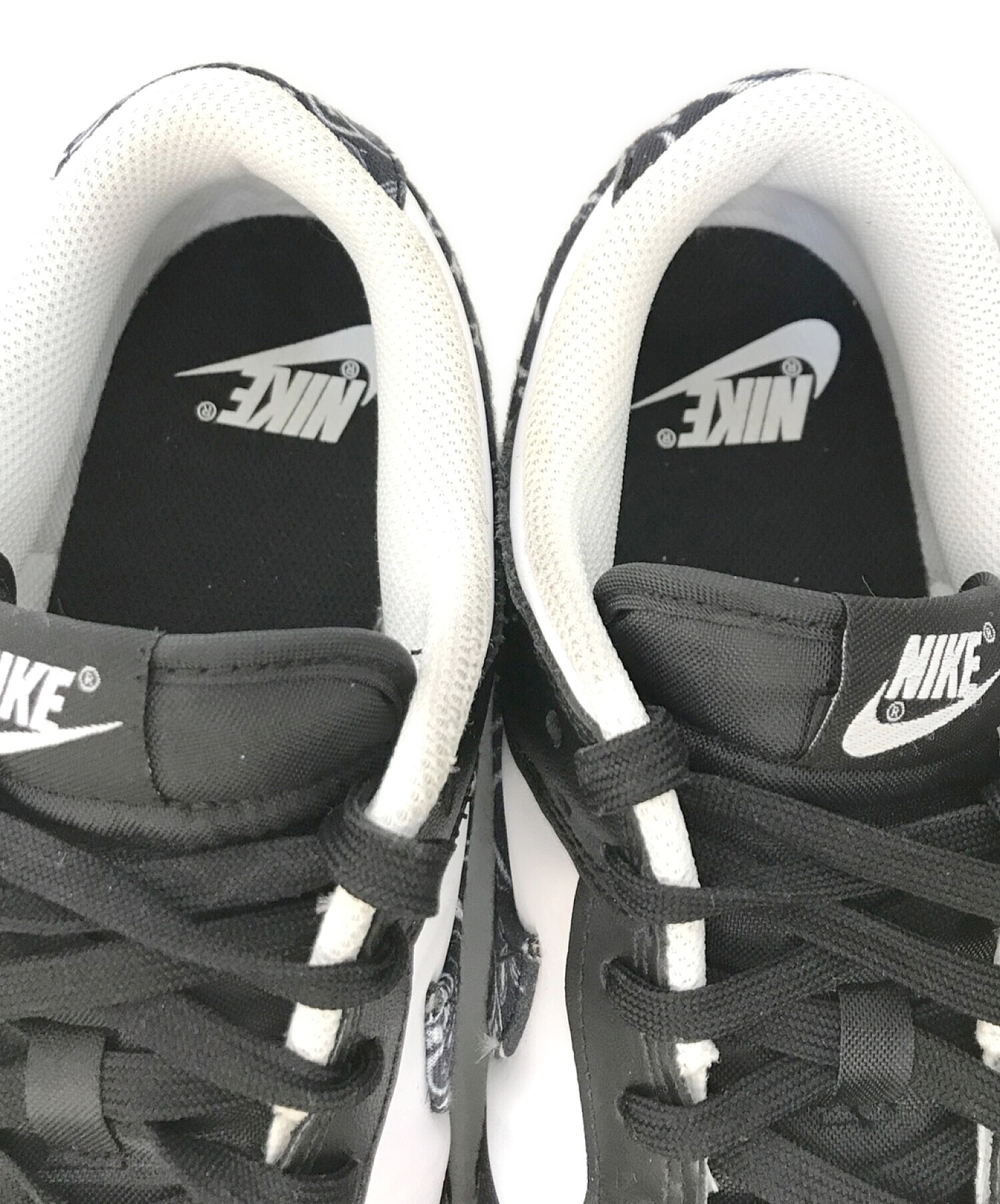 中古・古着通販】NIKE (ナイキ) ローカットスニーカー ブラック サイズ