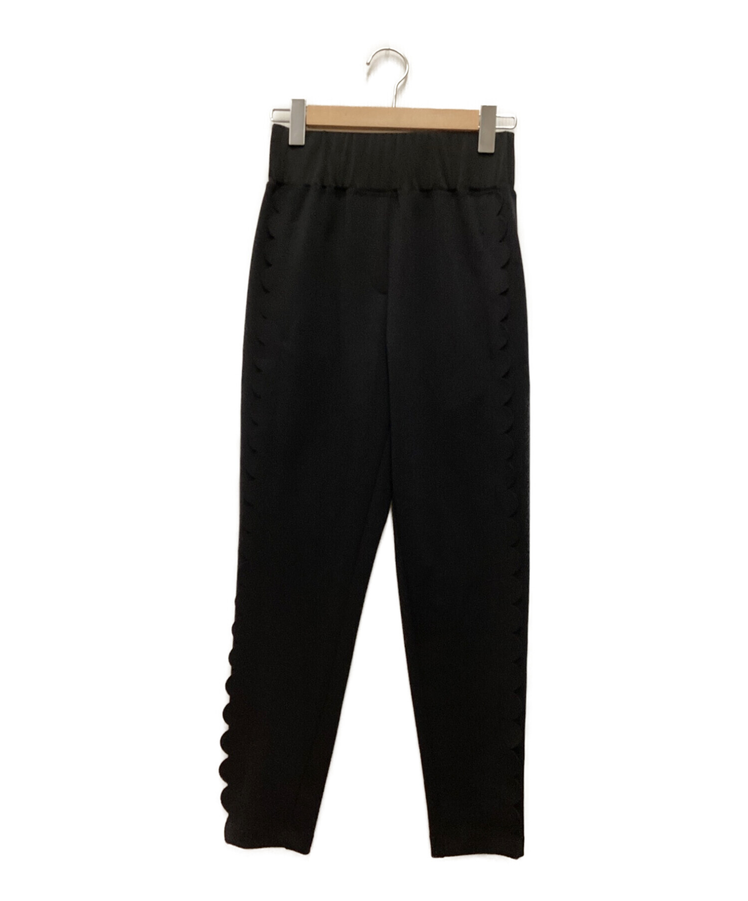 ELLA (エラ) side scallop leggings pants　サイドスカラップレギンスパンツ　ストレッチパンツ ブラック サイズ:S