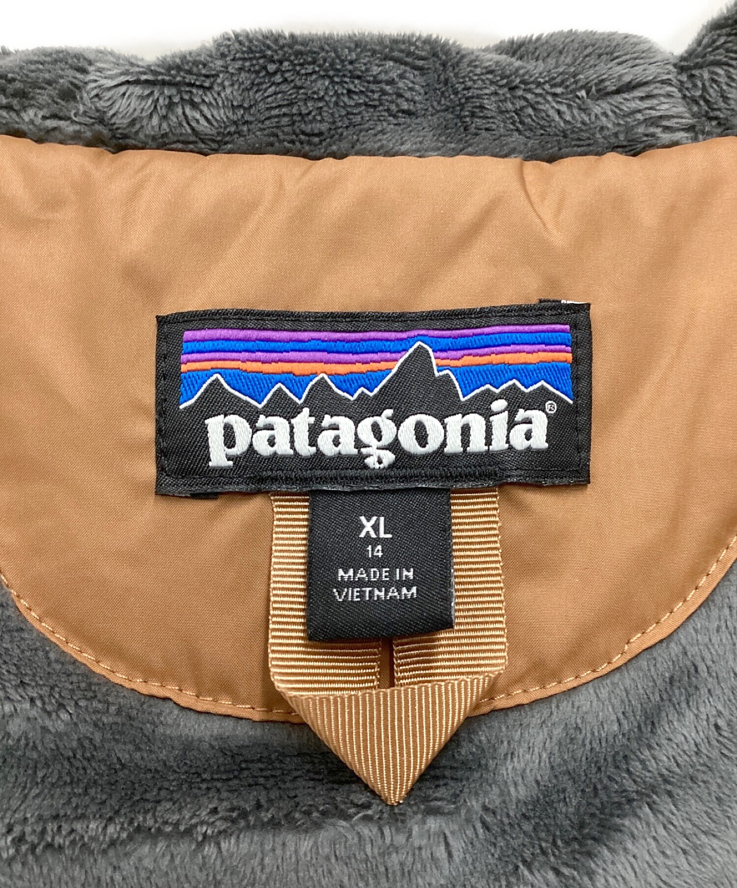 Patagonia (パタゴニア) Boys Insulated Ismus Jacketボーイズインサレーテッドイスマスジャケット グレー  サイズ:XL(boy)