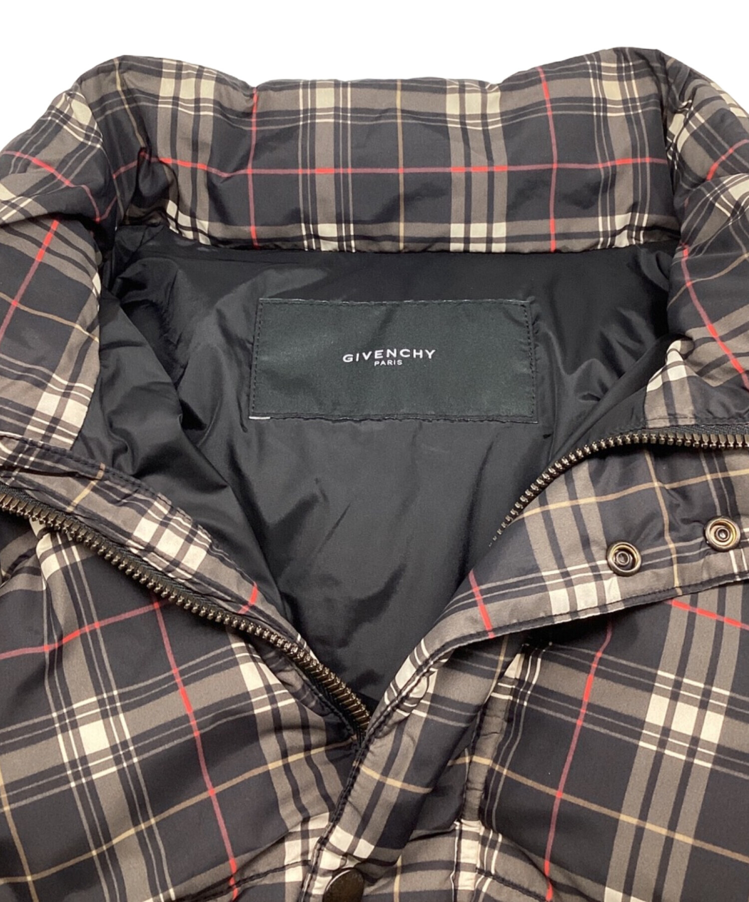 中古・古着通販】GIVENCHY (ジバンシィ) マドラスチェックダウンジャケット フーディ スタンドカラー 13AW ブラック  サイズ:48｜ブランド・古着通販 トレファク公式【TREFAC FASHION】スマホサイト