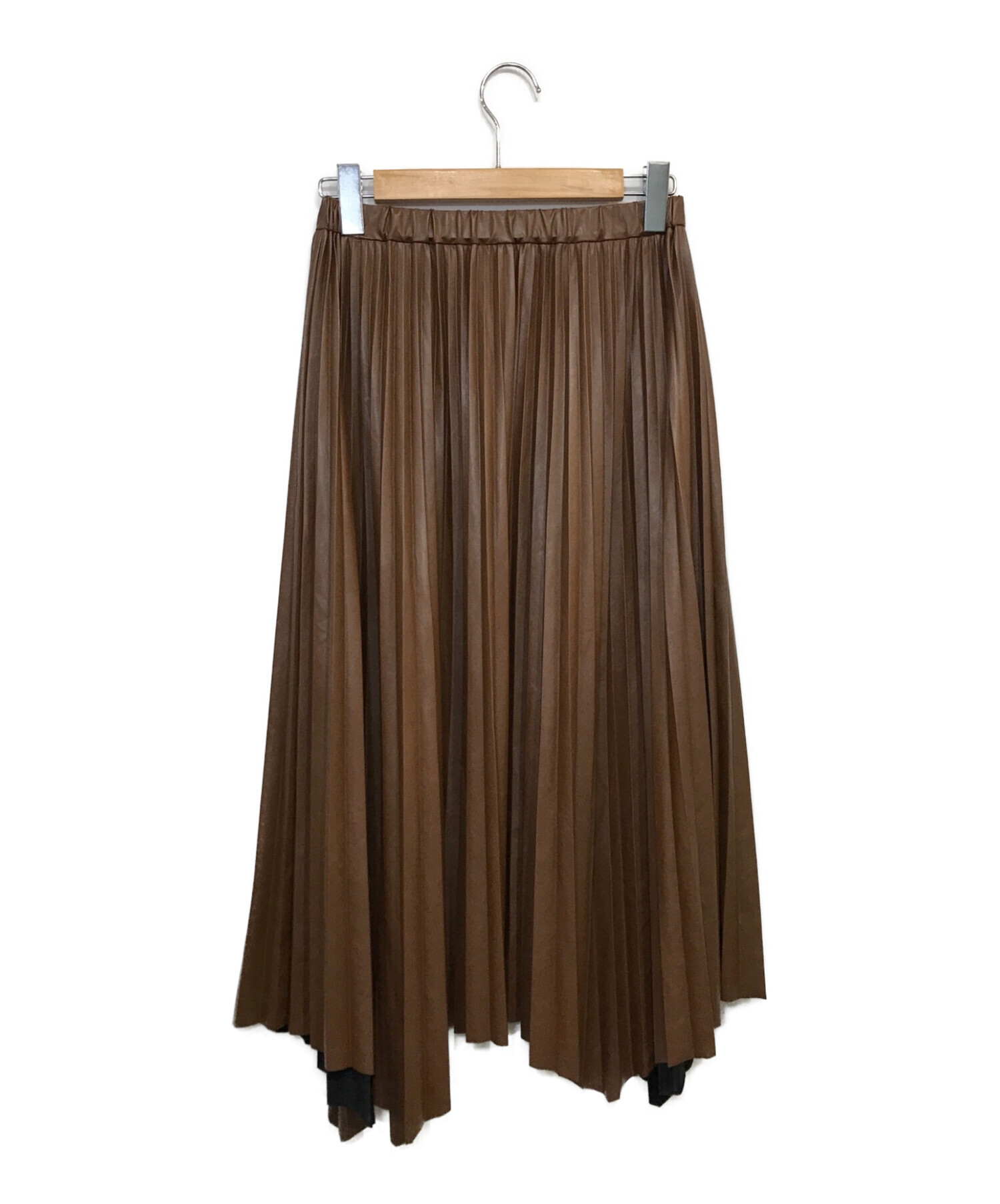SACRA (サクラ) エコレザープリーツスカート ブラウン サイズ:36