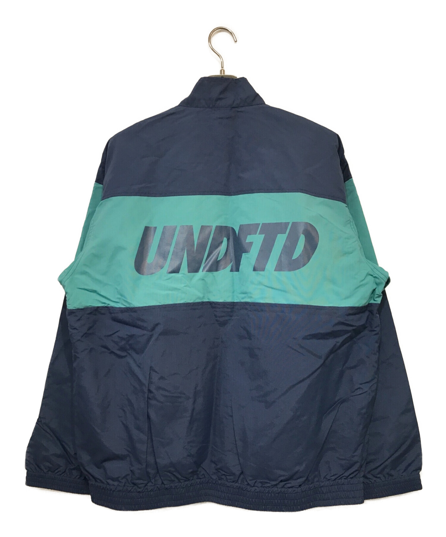 UNDEFEATED (アンディフィーテッド) COLORBLOCK JACKET/カラーブロックジャケット ブルー サイズ:XL