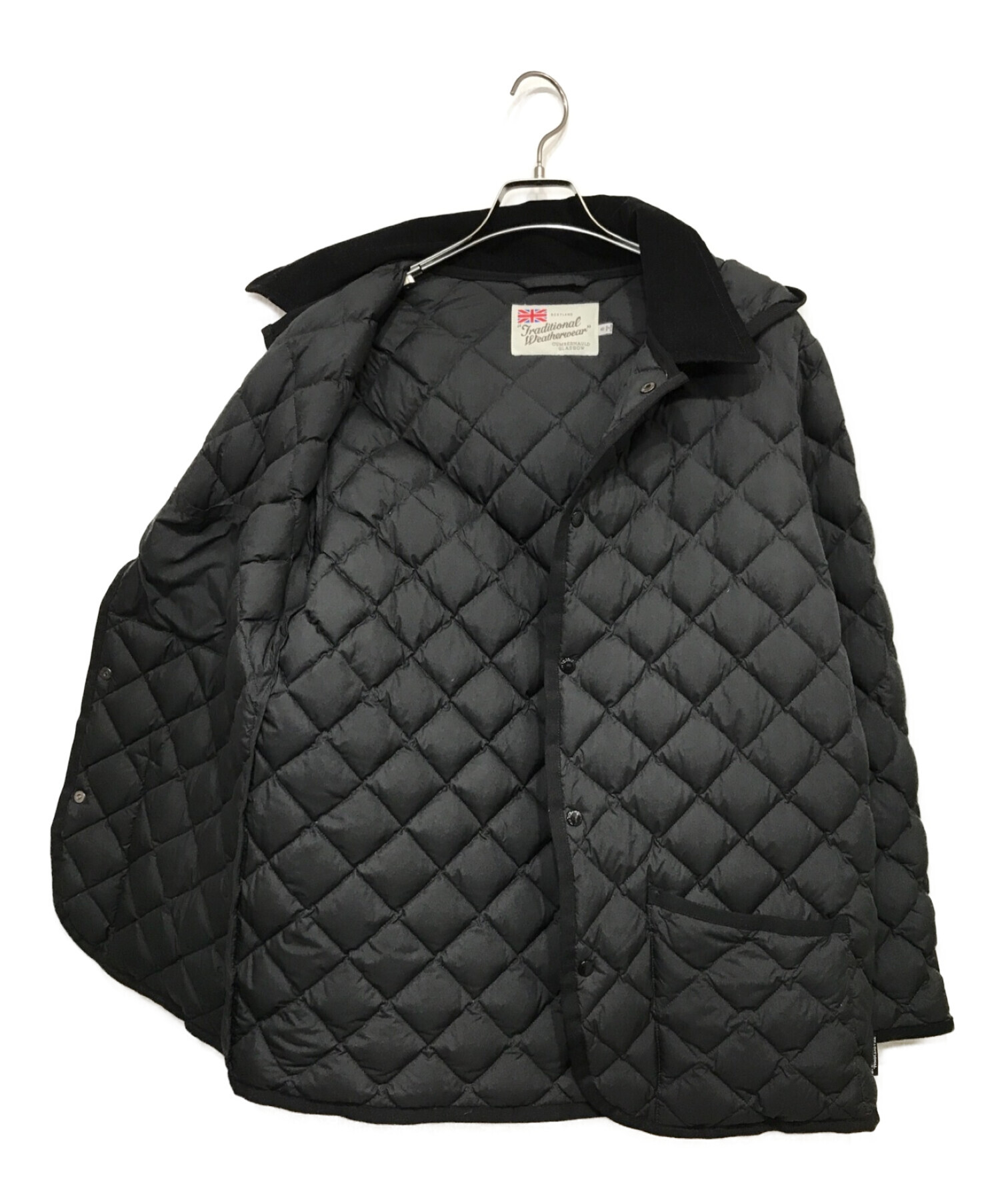 Traditional Weatherwear (トラディショナルウェザーウェア) キルティングジャケット ブラック サイズ:40
