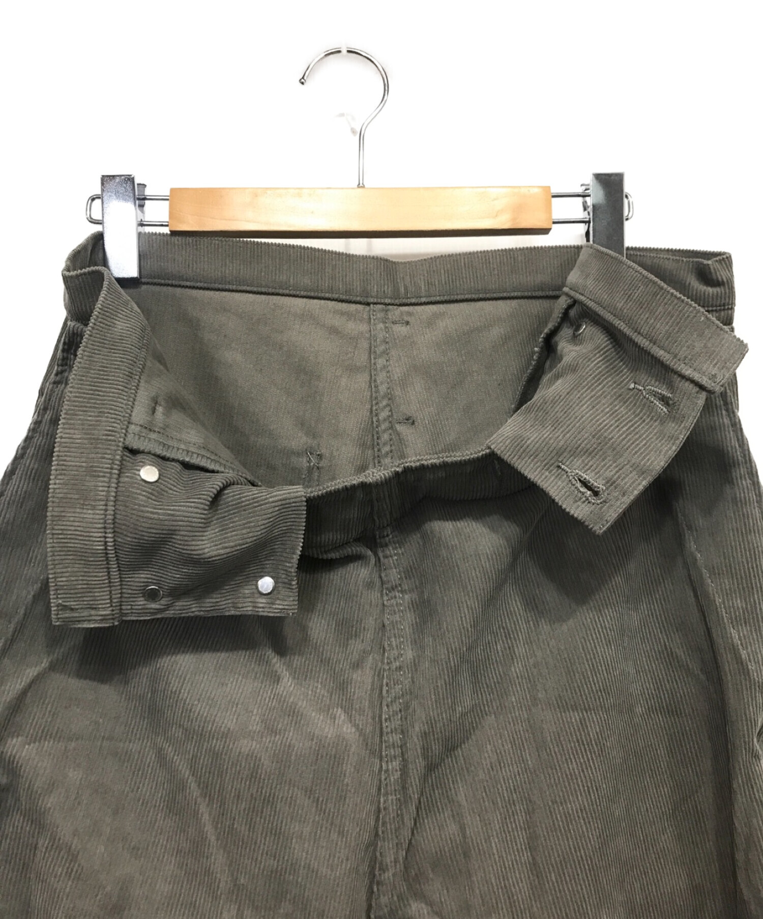 中古・古着通販】TUKI (ツキ) TYPE3 Corduroy パンツ Sage Green