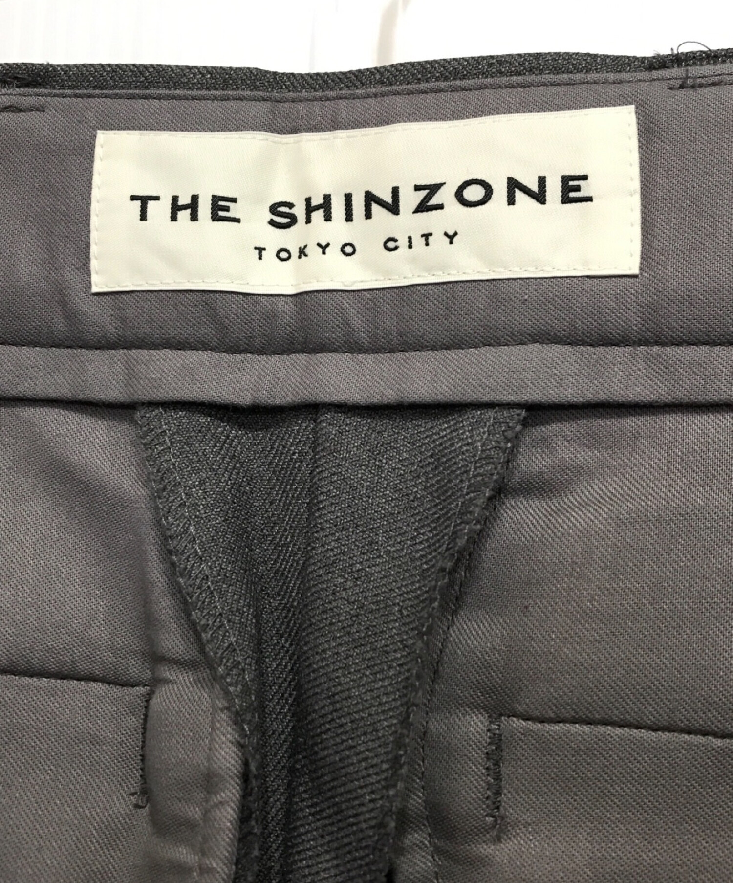 THE SHINZONE (ザ シンゾーン) CENTER PRESS PANTS スラックス グレー サイズ:32