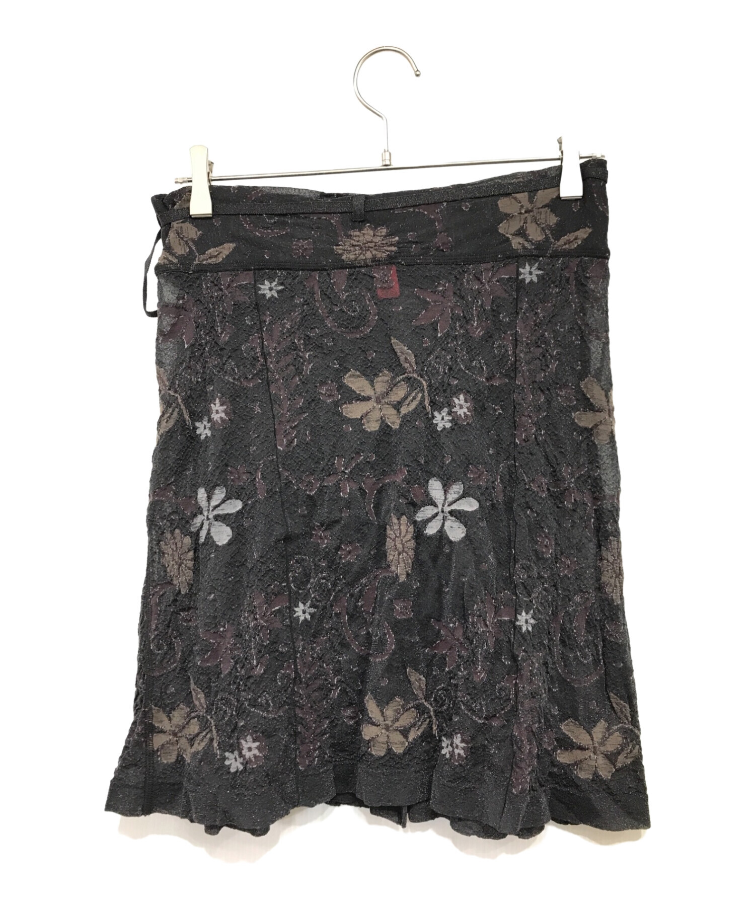 安い特価(週末大幅値下げ)isseymiyake コレクションスカート スカート