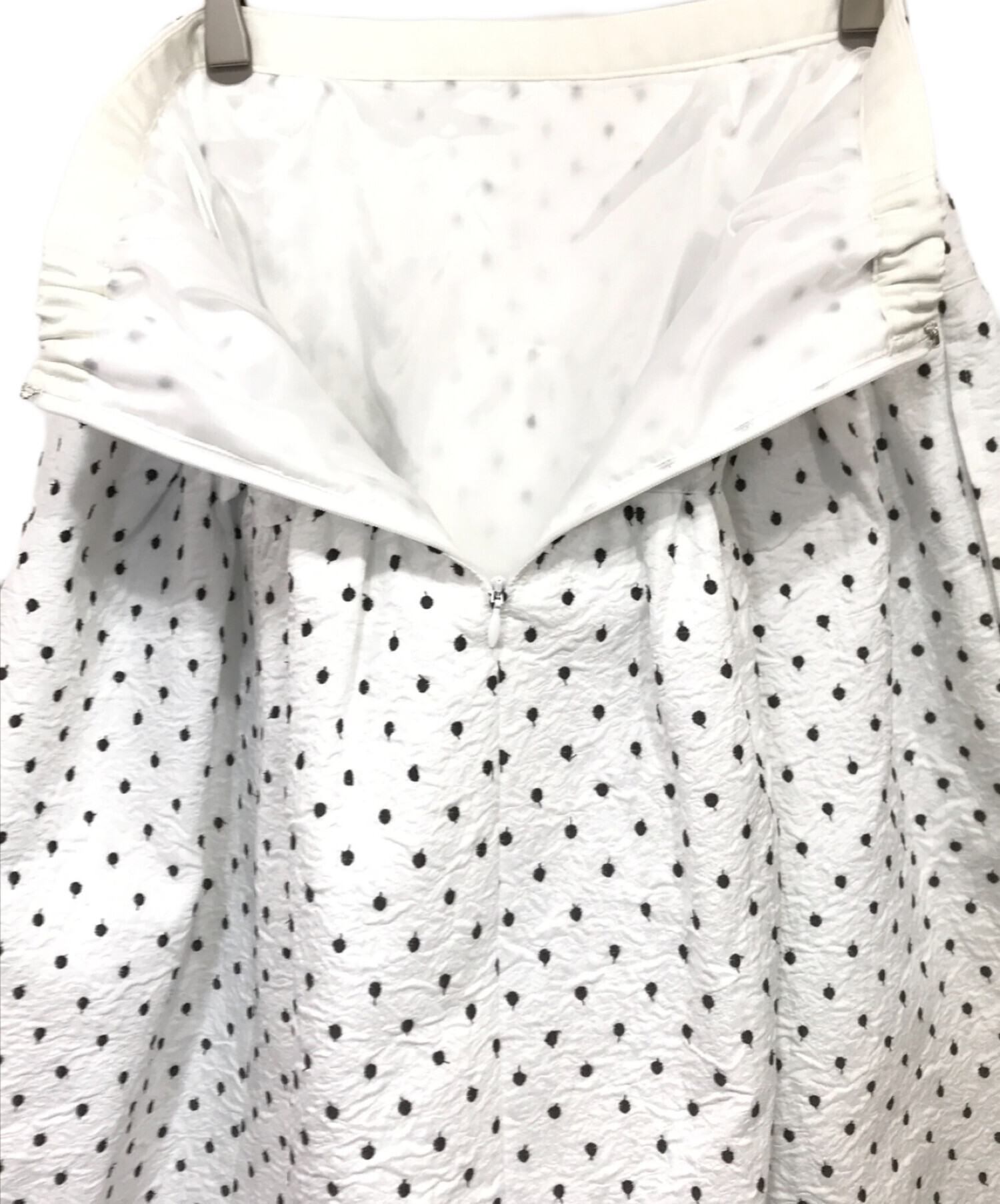 ARPEGE STORY (アルページュストーリー) ドット刺繍ジャガードスカート ホワイト×ブラック サイズ:2
