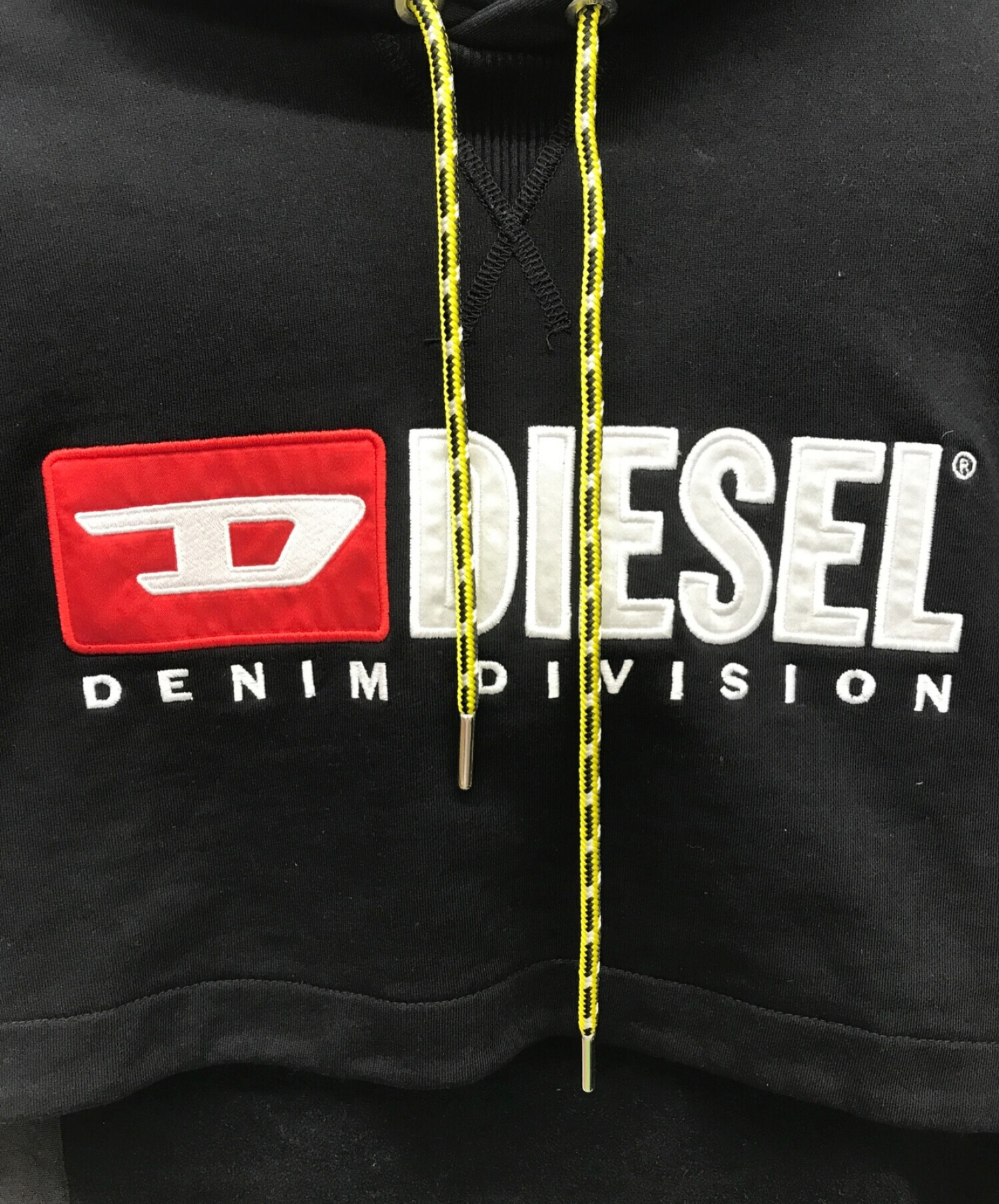 DIESEL (ディーゼル) ショート丈ロゴパーカー ブラック サイズ:XS