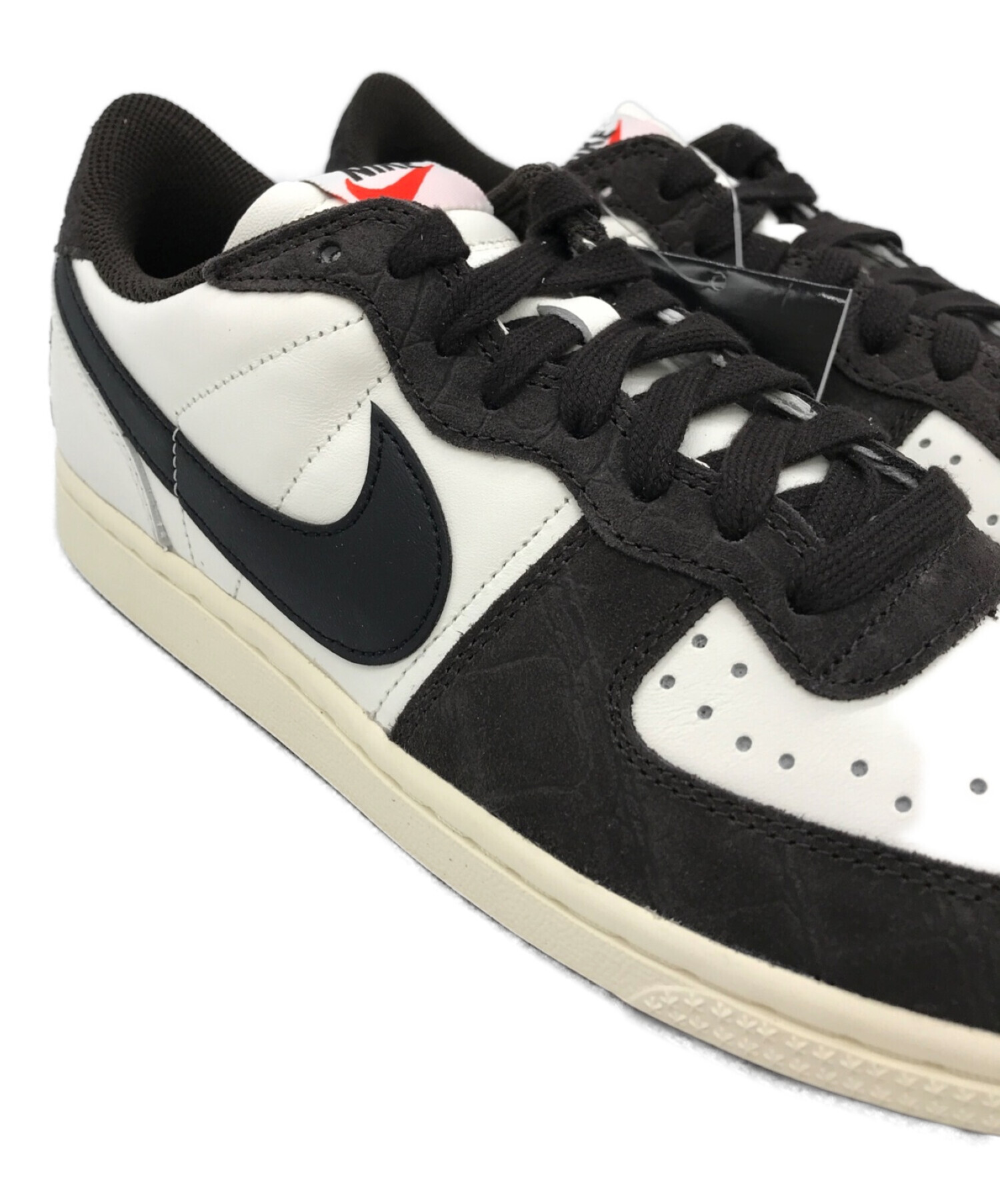 中古・古着通販】NIKE (ナイキ) ローカットスニーカー ホワイト サイズ