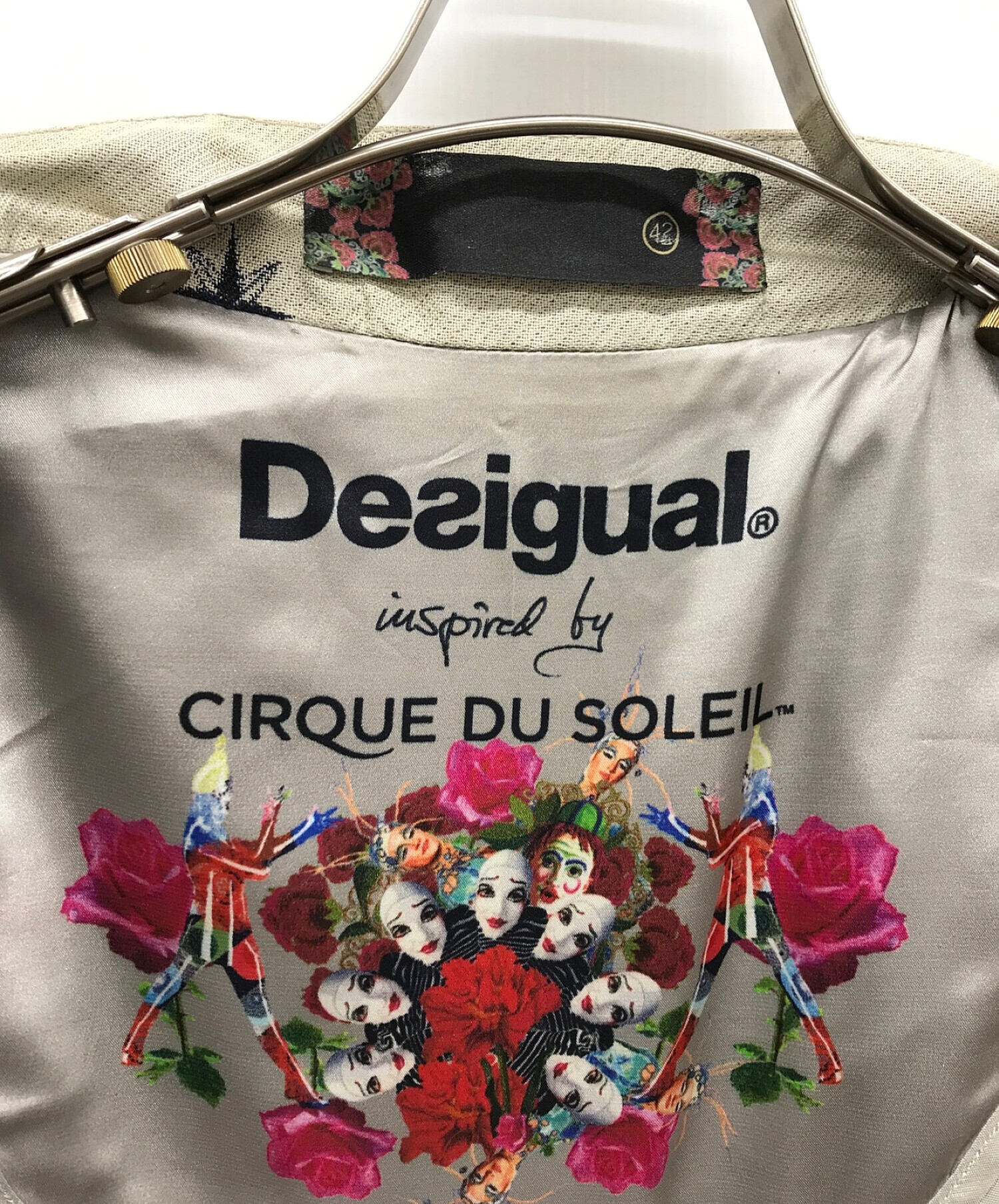 未使用♪デシグアル！Desigual 42サイズコート - ジャケット/アウター