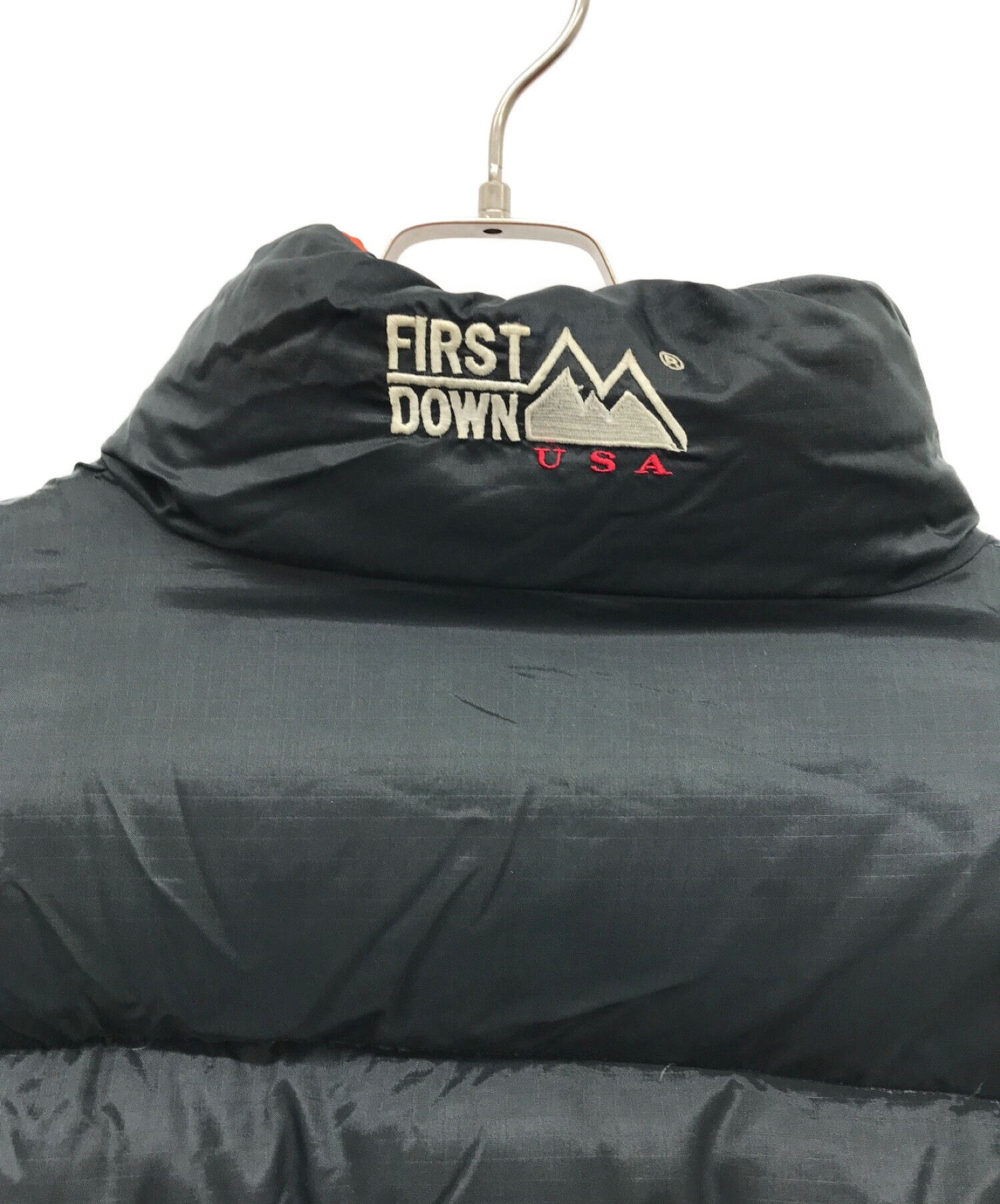 中古・古着通販】FIRST DOWN (ファーストダウン) リバーシブルダウンジャケット ブラック×オレンジ サイズ:LL｜ブランド・古着通販  トレファク公式【TREFAC FASHION】スマホサイト