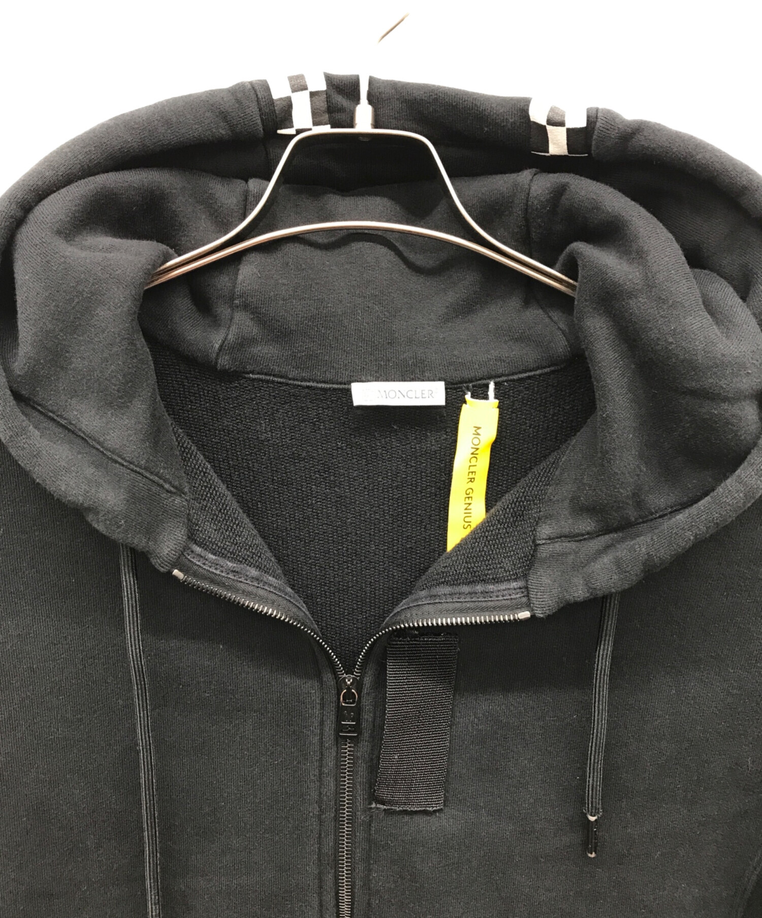 中古・古着通販】MONCLER GENIUS (モンクレール ジーニアス) FRAGMENT (フラッグメント) フラグメント バックプリントジップアップ  パーカー ブラック サイズ:S｜ブランド・古着通販 トレファク公式【TREFAC FASHION】スマホサイト