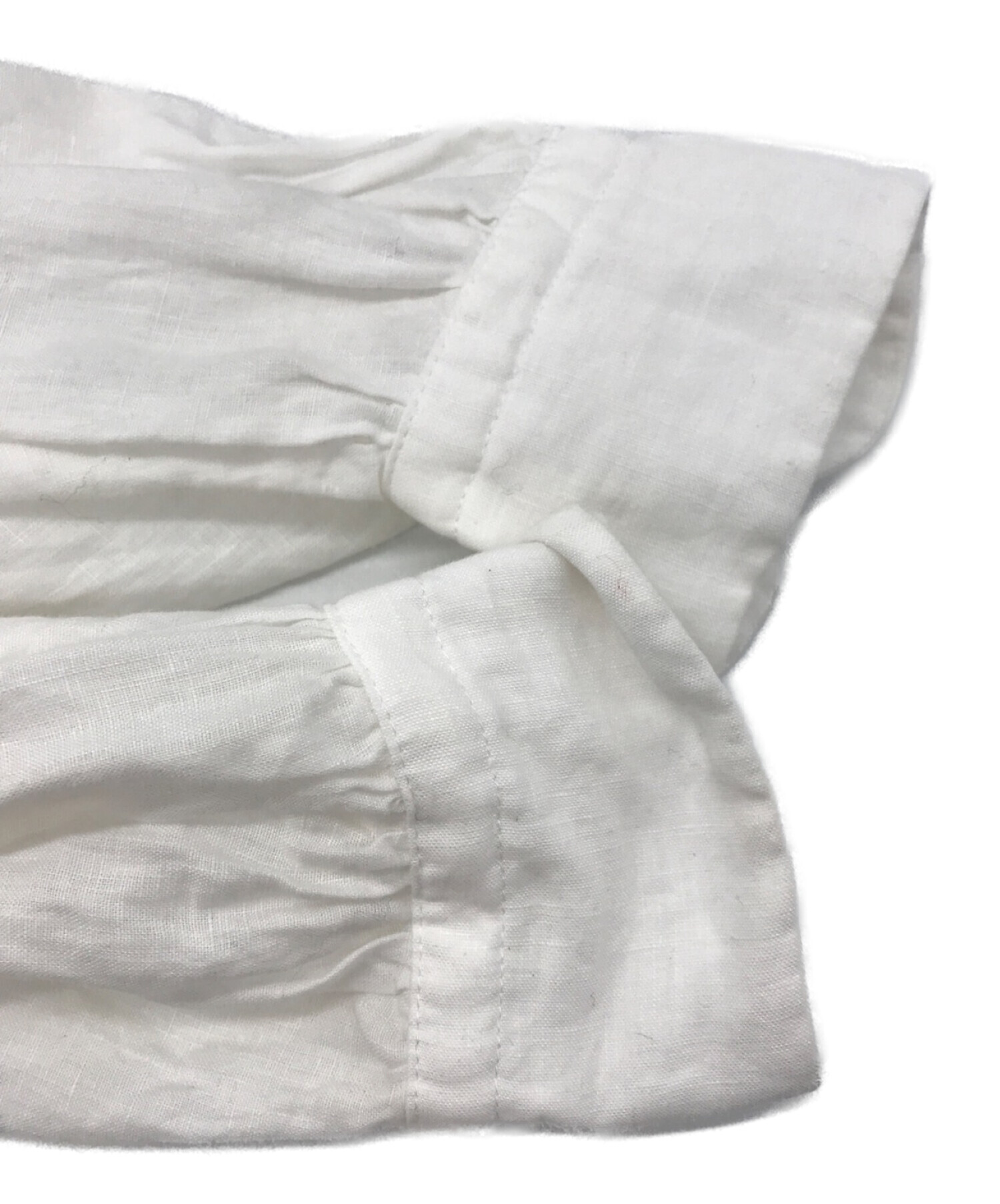 SCYE (サイ) リネン高密度 長袖タックシャツ ホワイト サイズ:36