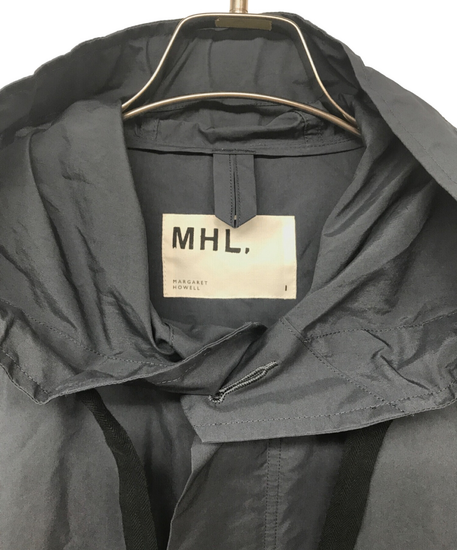 MHL (エムエイチエル) SUPERFINE COTTON NYLON COAT/スパーファインコットンナイロンコート ネイビー サイズ:Ⅰ