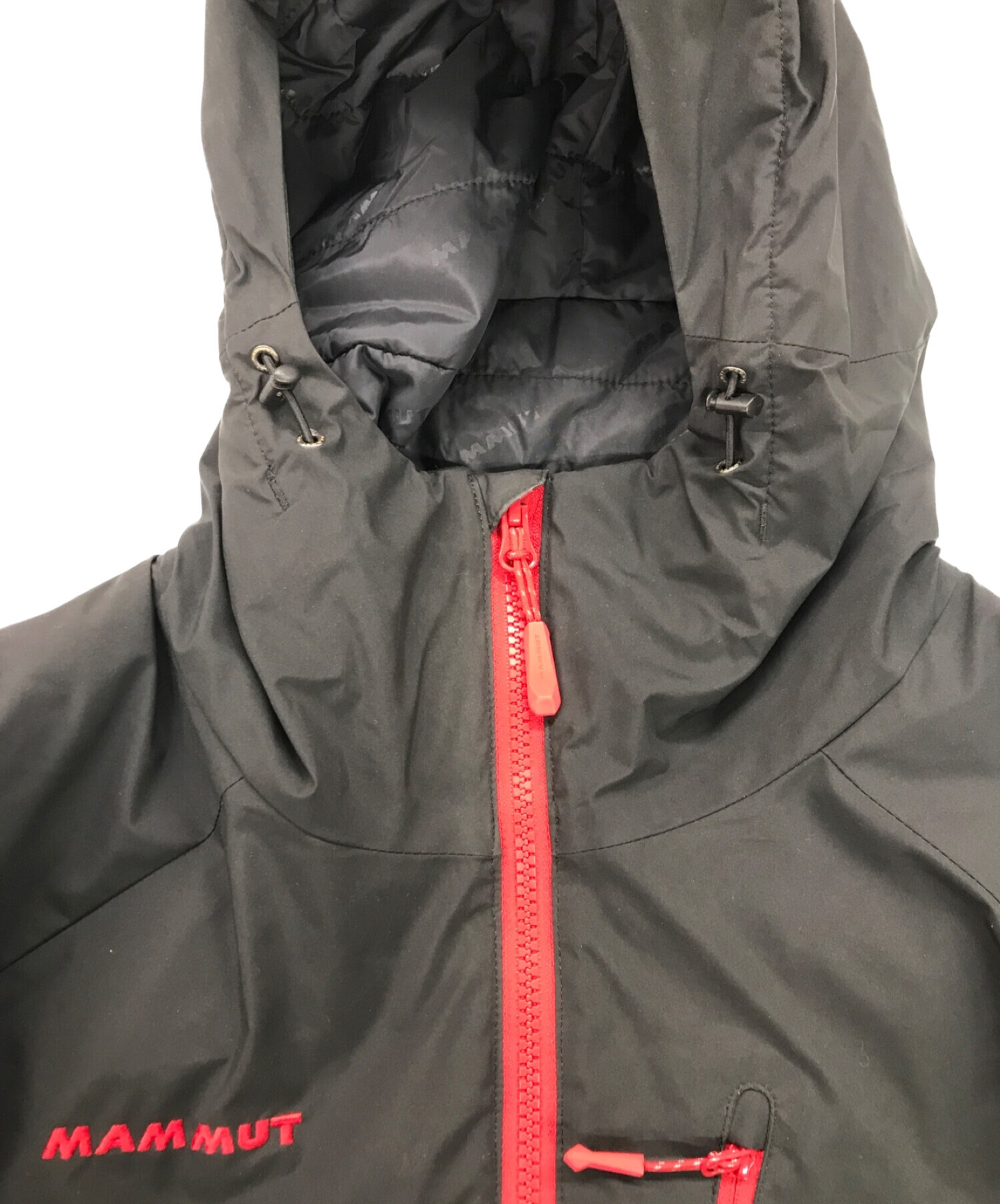 MAMMUT (マムート) Winter Trail Jacket/ウィンタートレイルジャケット ブラック×レッド サイズ:L
