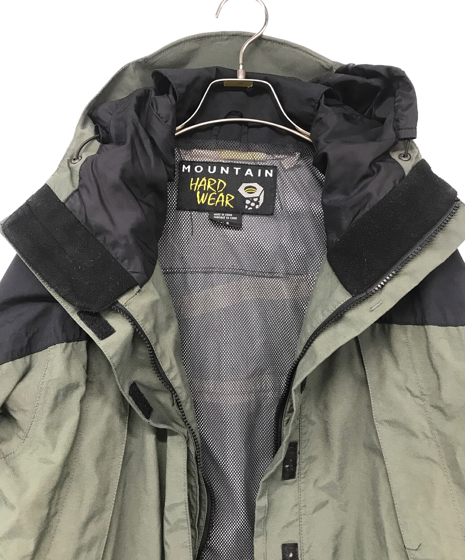 MOUNTAIN HARD WEAR (マウンテンハードウェア) ナイロンジャケット グリーン サイズ:M