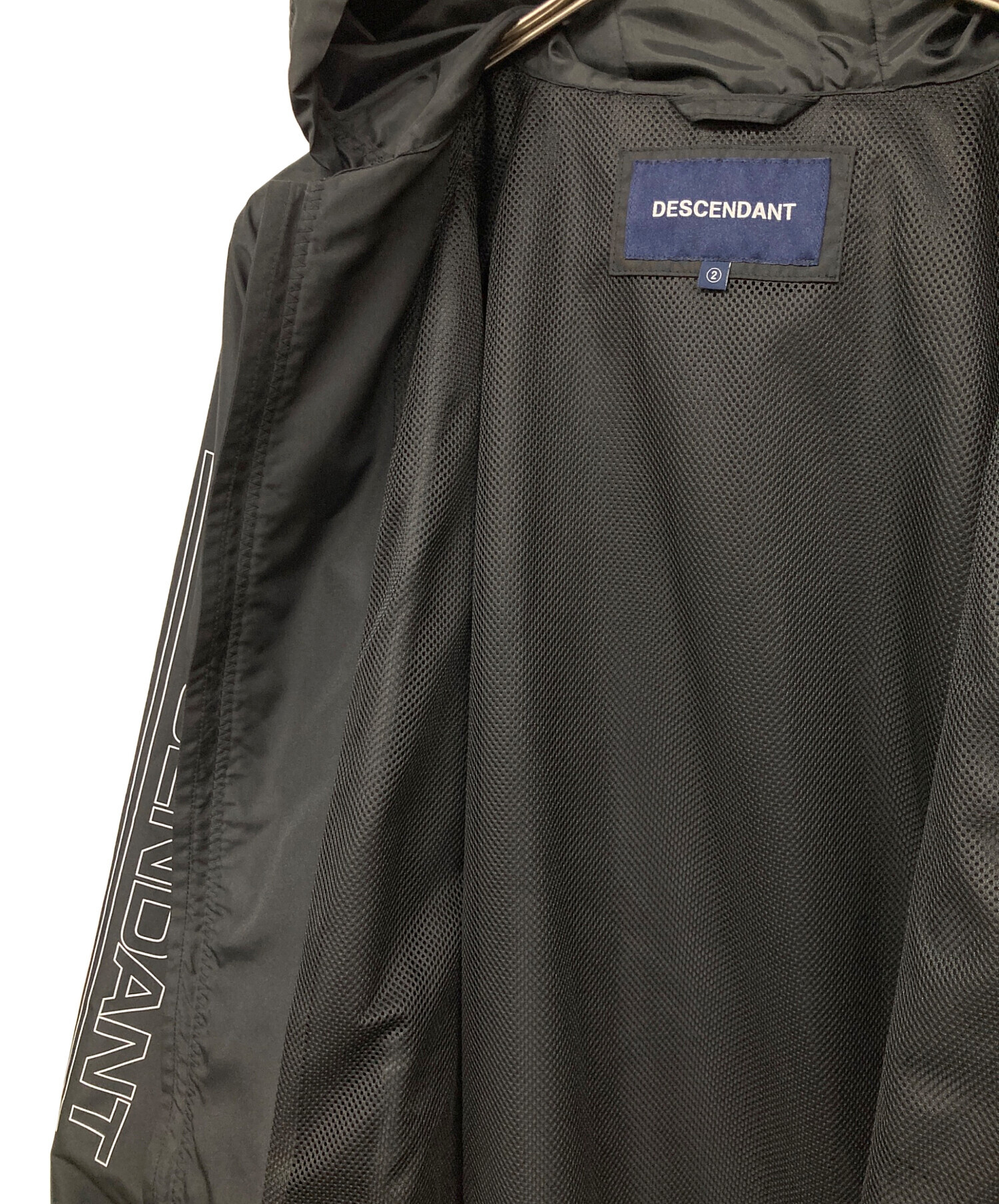 中古・古着通販】DESCENTE (デサント) LEAN PES HOODED JACKET ブラック サイズ:2｜ブランド・古着通販  トレファク公式【TREFAC FASHION】スマホサイト