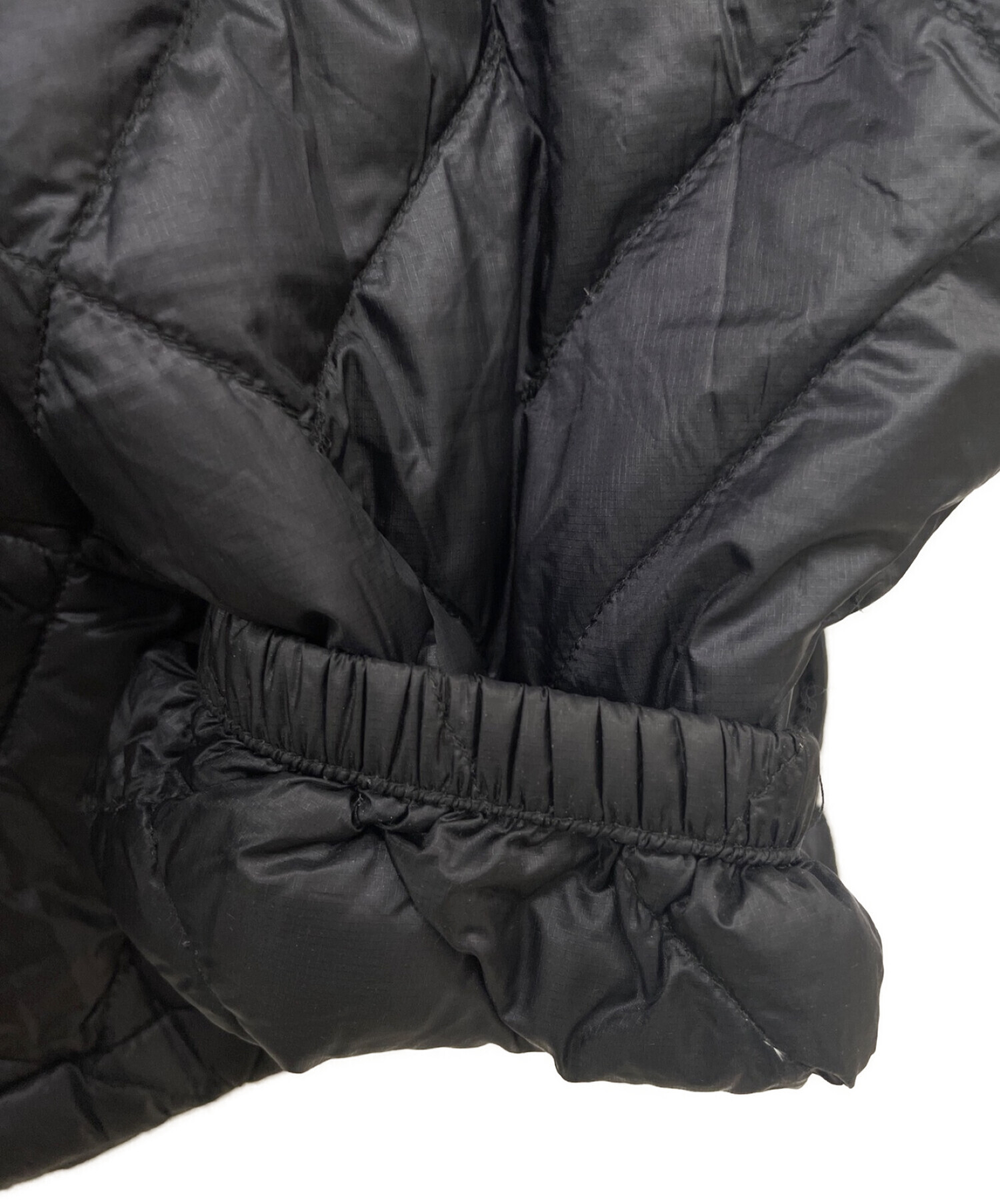 Supreme (シュプリーム) Spellout Quilted Lightweight Down Jacket/ダウンジャケット ブラック  サイズ:M