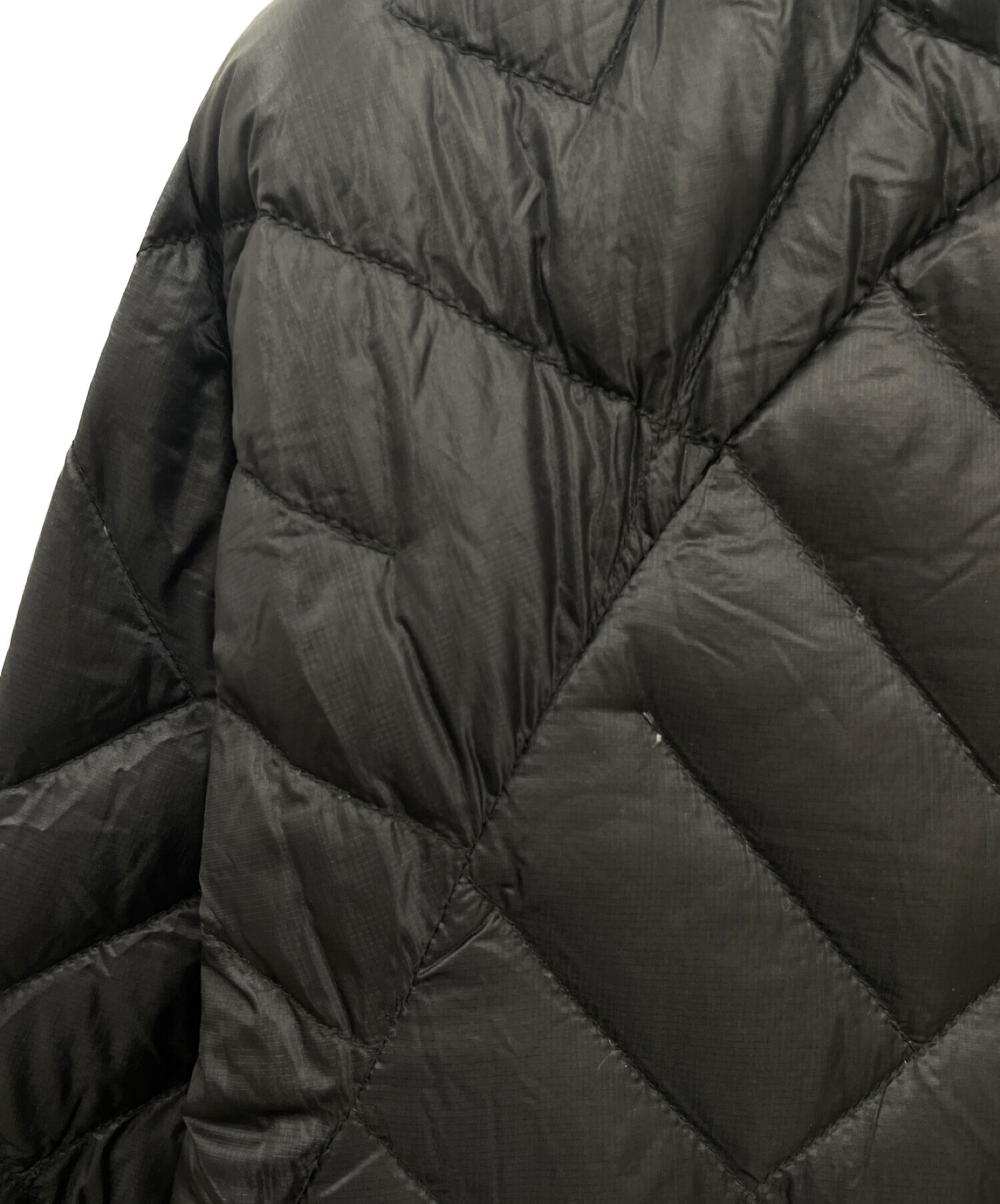 Supreme (シュプリーム) Spellout Quilted Lightweight Down Jacket/ダウンジャケット ブラック  サイズ:M