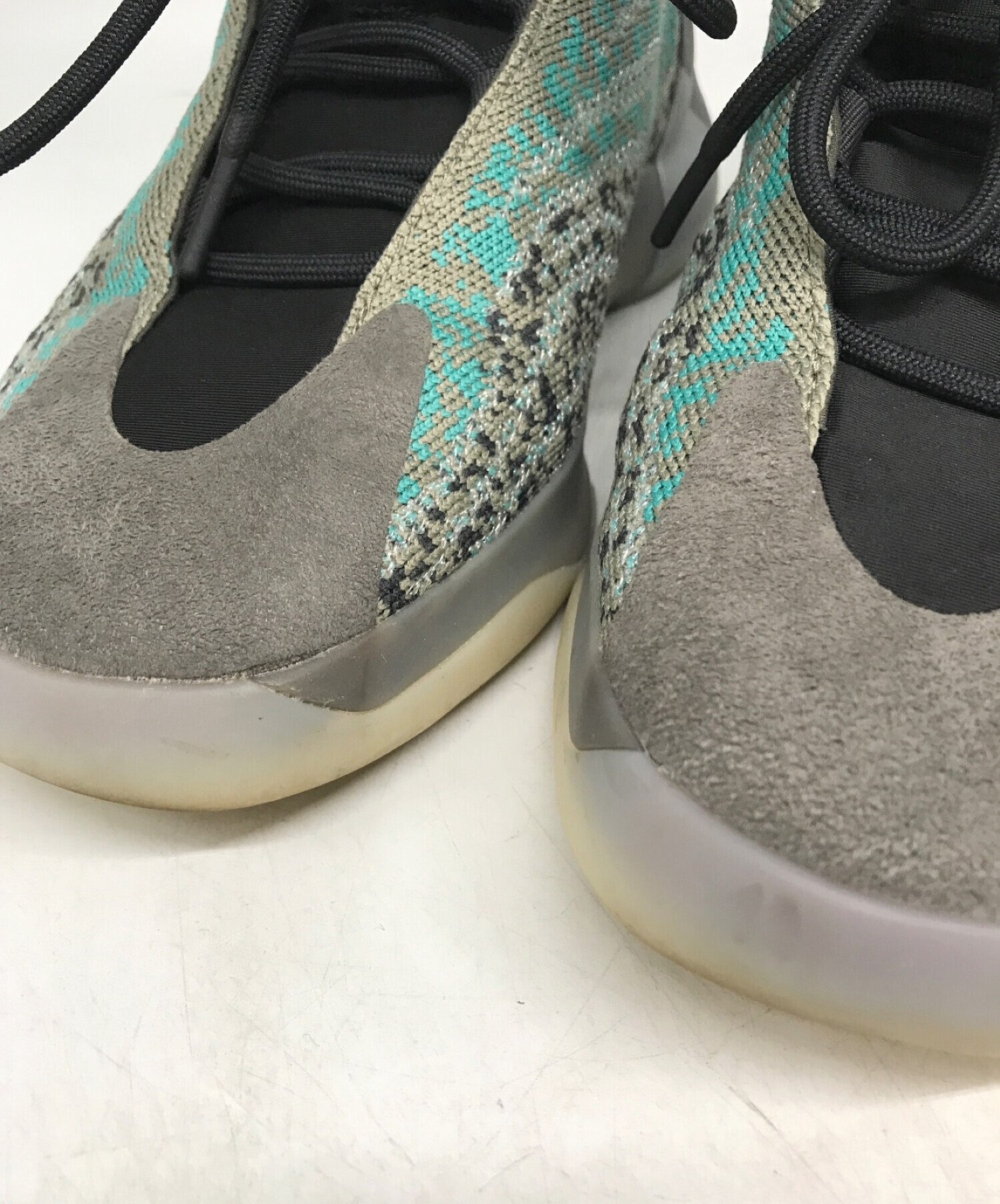 中古・古着通販】adidas (アディダス) YEEZY QNTM/G58864 グレー