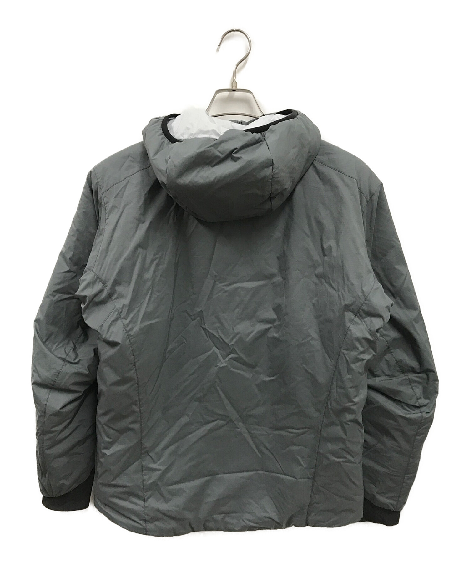 中古・古着通販】ARC'TERYX (アークテリクス) BEAMS (ビームス) Atom AR Hoodie グレー サイズ:S｜ブランド・古着通販  トレファク公式【TREFAC FASHION】スマホサイト