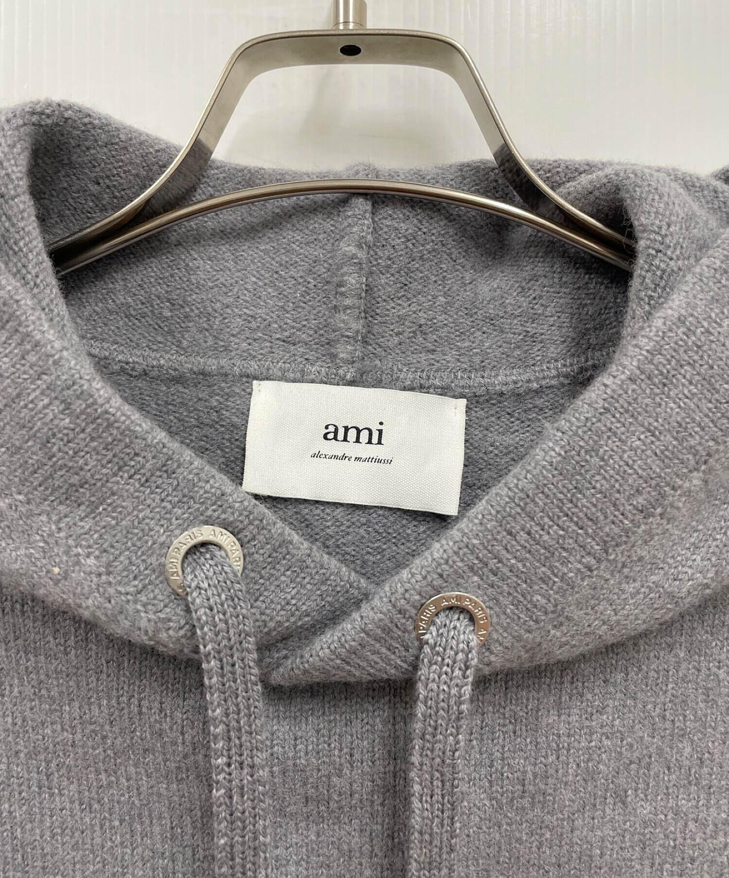 中古・古着通販】AMI Alexandre Mattiussi (アミ アレクサンドル マテュッシ) AMI DE COEUR KNIT HOODIE/ ニットパーカー グレー サイズ:S｜ブランド・古着通販 トレファク公式【TREFAC FASHION】スマホサイト