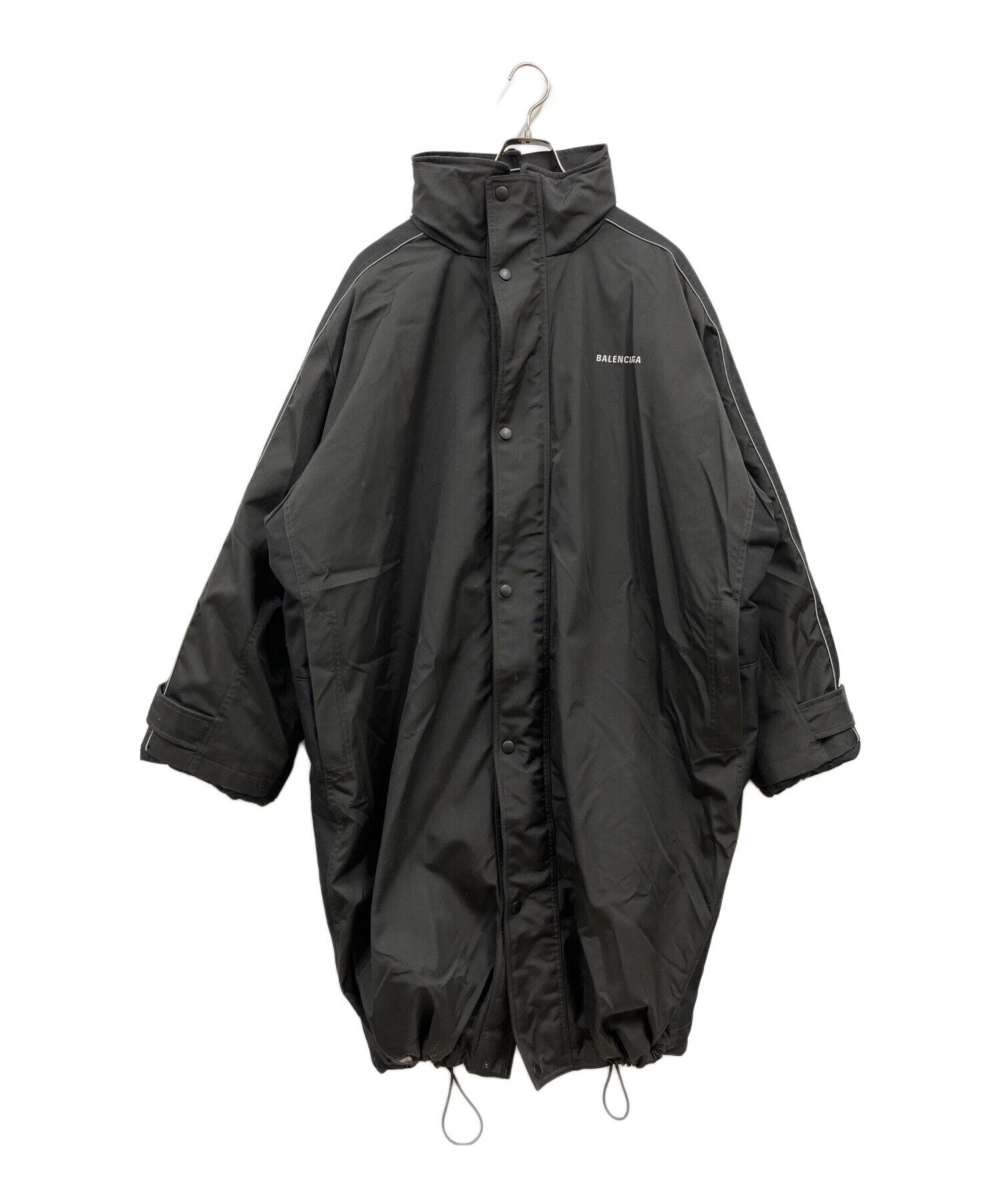 中古・古着通販】BALENCIAGA (バレンシアガ) 18AW ロゴ プリント スナップボタン ナイロン コート /オーバーサイズコート/コート/533899  ブラック サイズ:44｜ブランド・古着通販 トレファク公式【TREFAC FASHION】スマホサイト