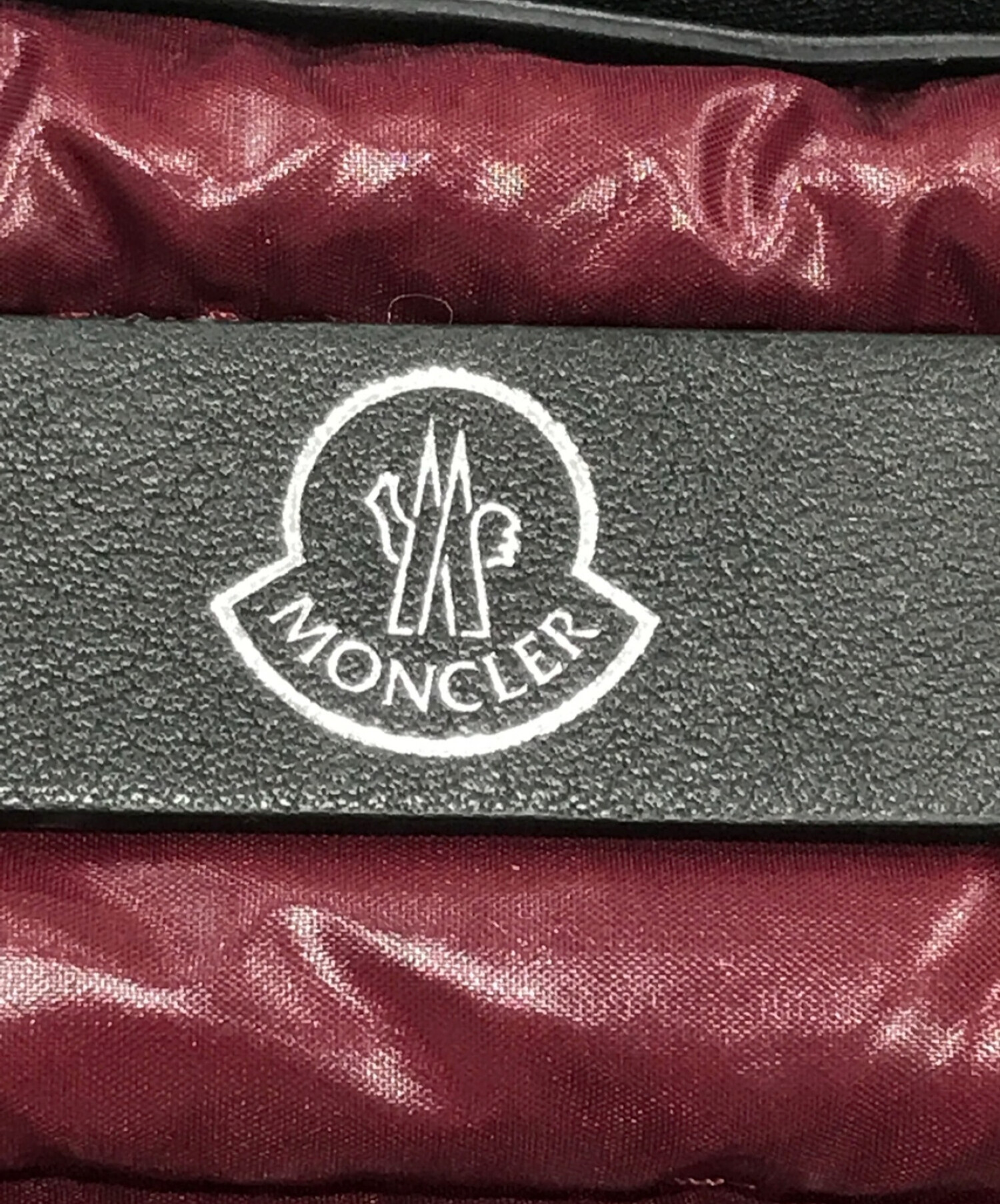 MONCLER モンクレール POUCH GM レザー クラッチバッグ
