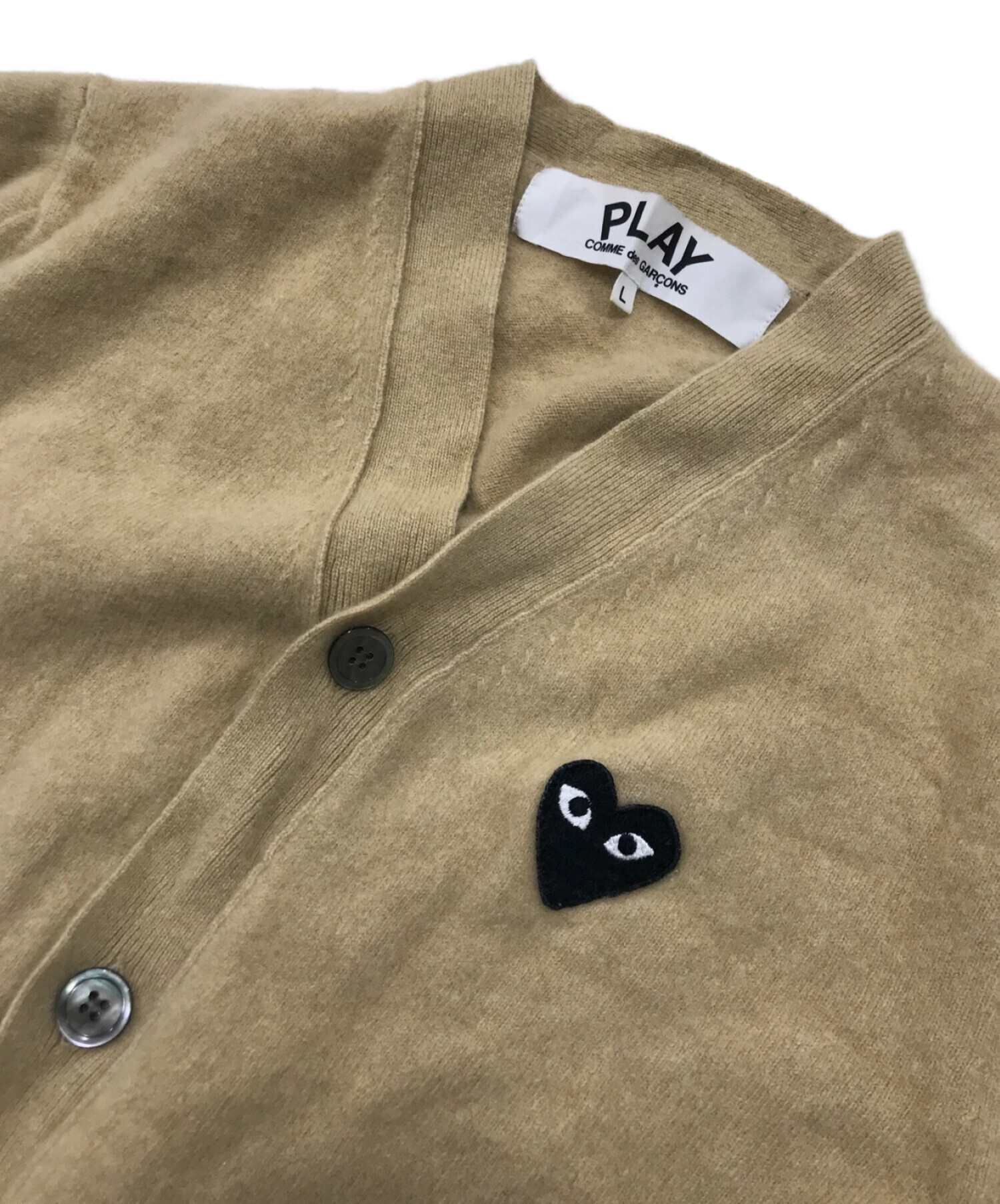 PLAY COMME des GARCONS (プレイ コムデギャルソン) ニットカーディガン ベージュ サイズ:L